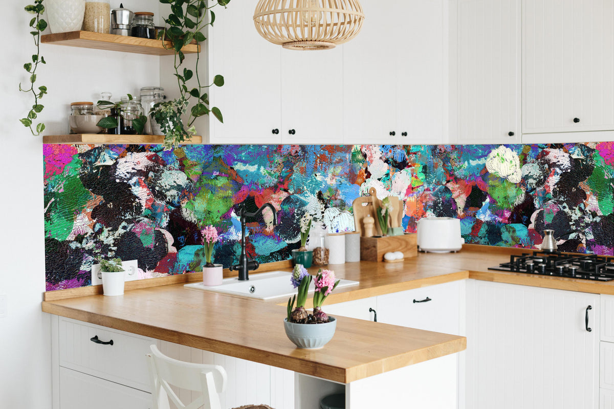 Küche - Bunte lebendige Kunst in lebendiger Küche mit bunten Blumen