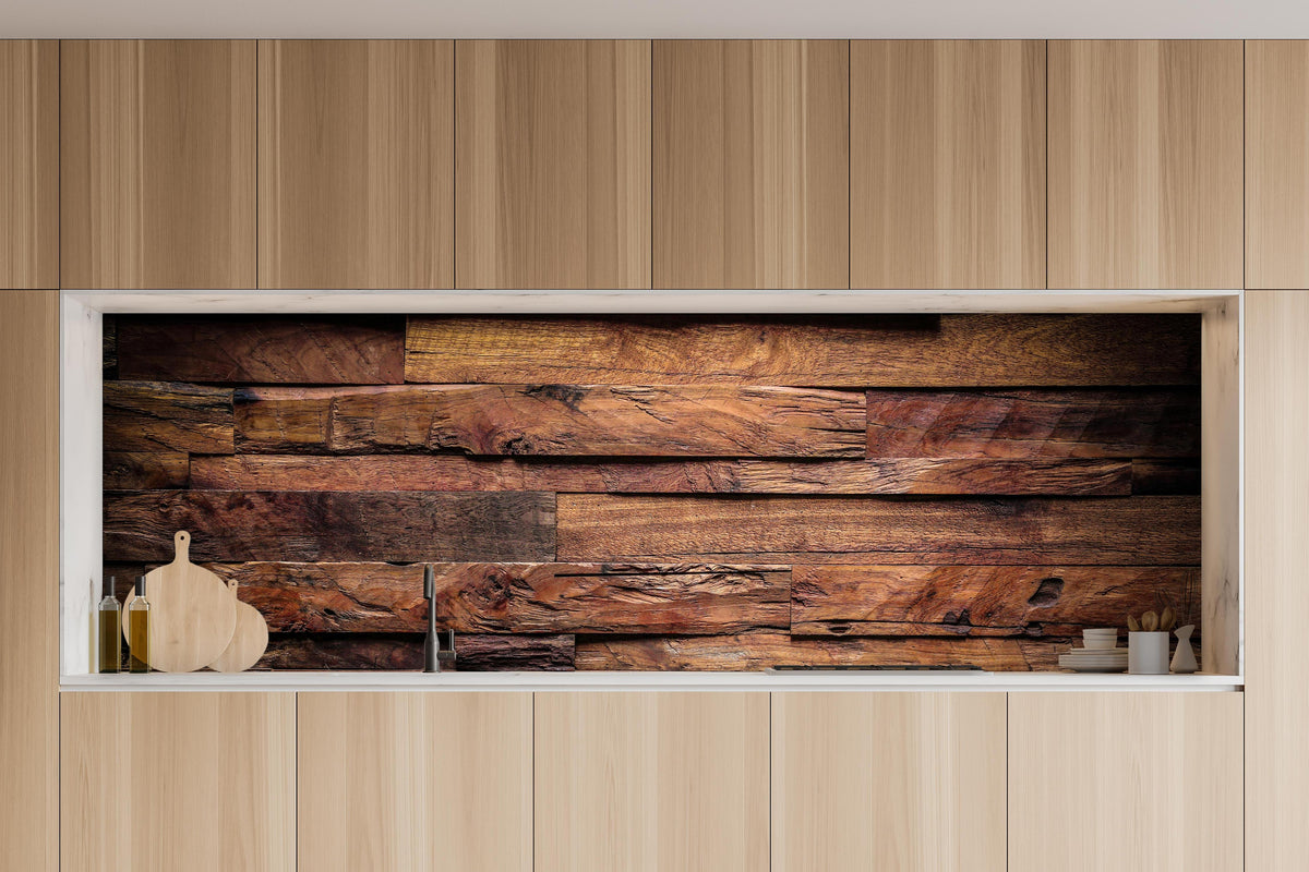 Küche - Dunkle Holztextur in charakteristischer Vollholz-Küche mit modernem Gasherd