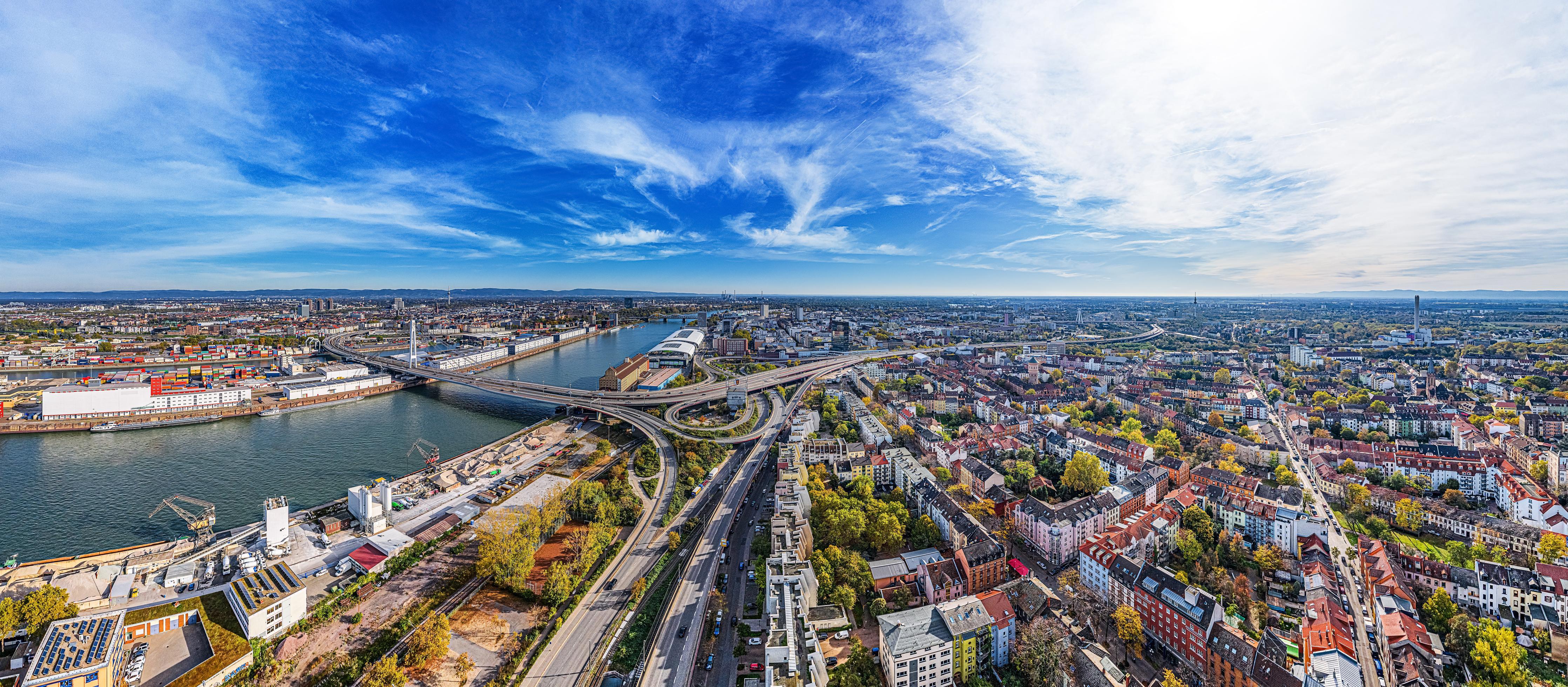 Küchenrückwand-Luftaufnahme der Stadt Ludwigshafen