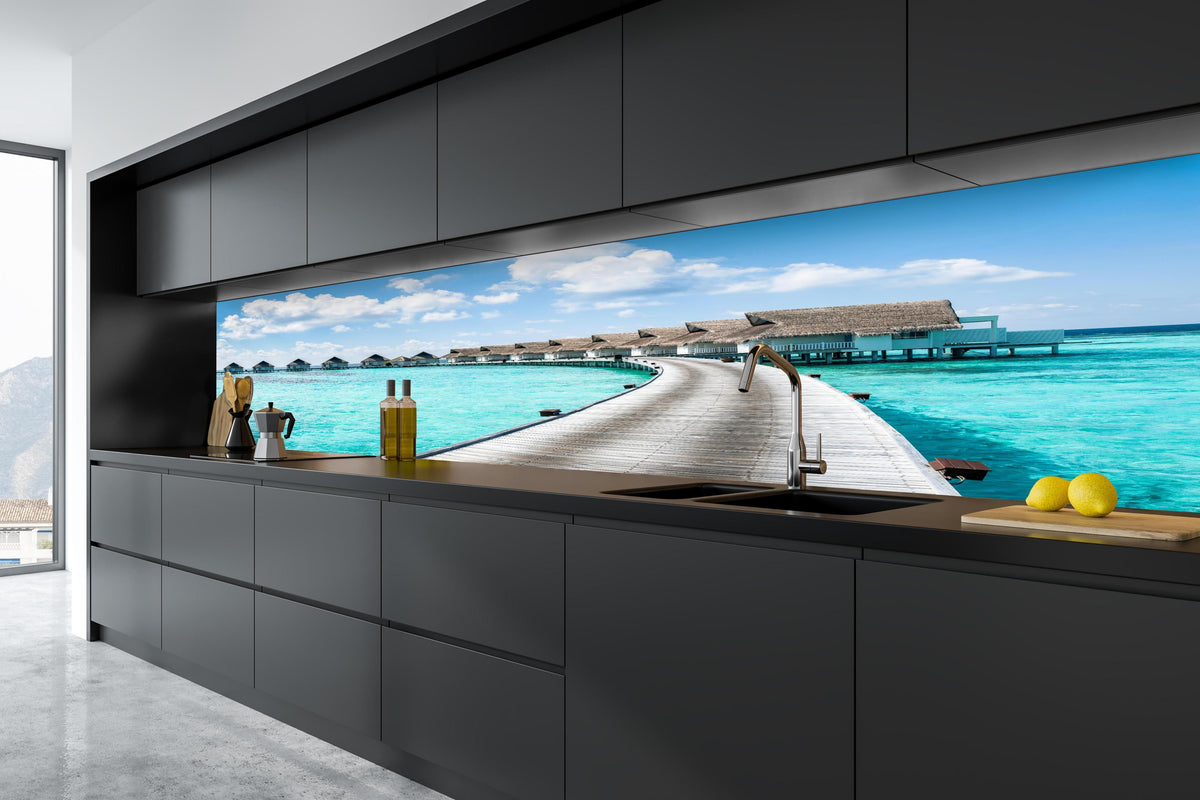 Küche - Malediven Wasser-Hotel in tiefschwarzer matt-premium Einbauküche