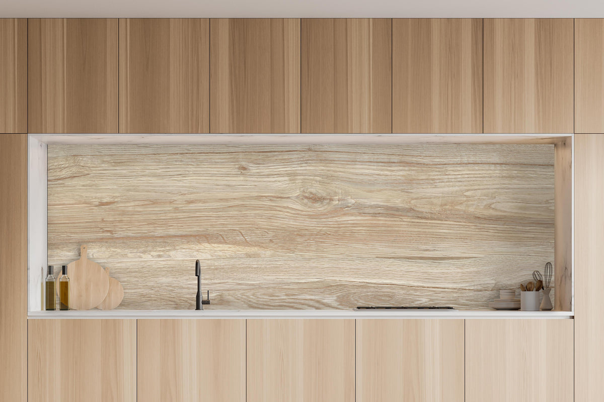 Küche - Natürliche Holztextur Hintergrund in charakteristischer Vollholz-Küche mit modernem Gasherd