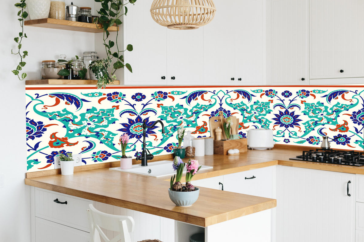 Küche - Orientalische Fliesen in lebendiger Küche mit bunten Blumen