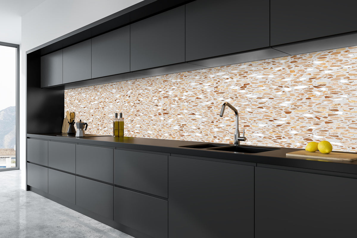 Küche - Schöne beige Terrazzo Stein Textur in tiefschwarzer matt-premium Einbauküche