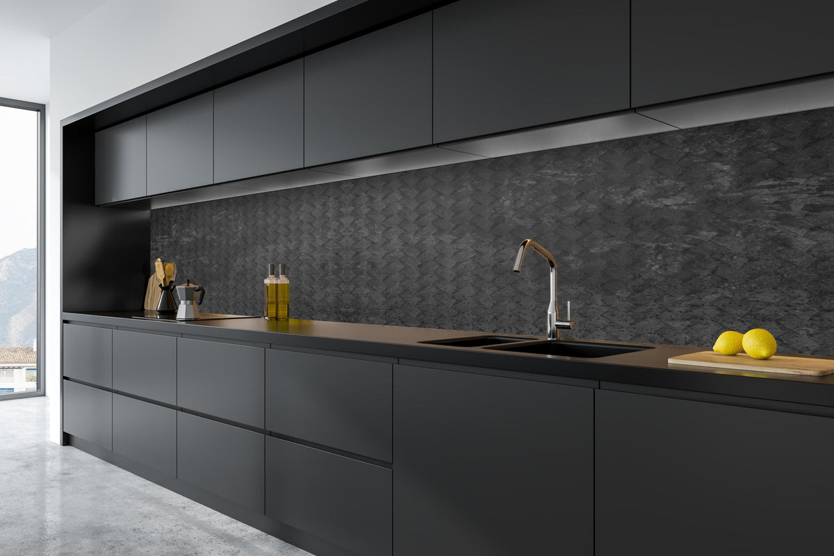 Küche - Schwarze geometrisches Betonwand in tiefschwarzer matt-premium Einbauküche