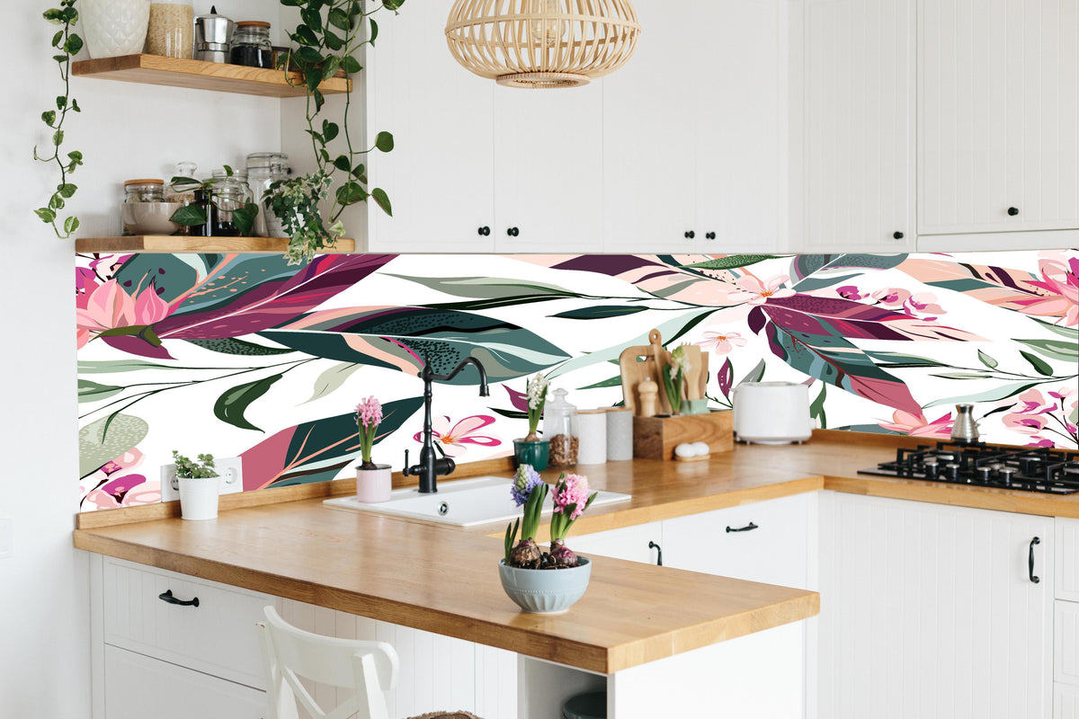 Küche - Tropische Blumenkunst in lebendiger Küche mit bunten Blumen
