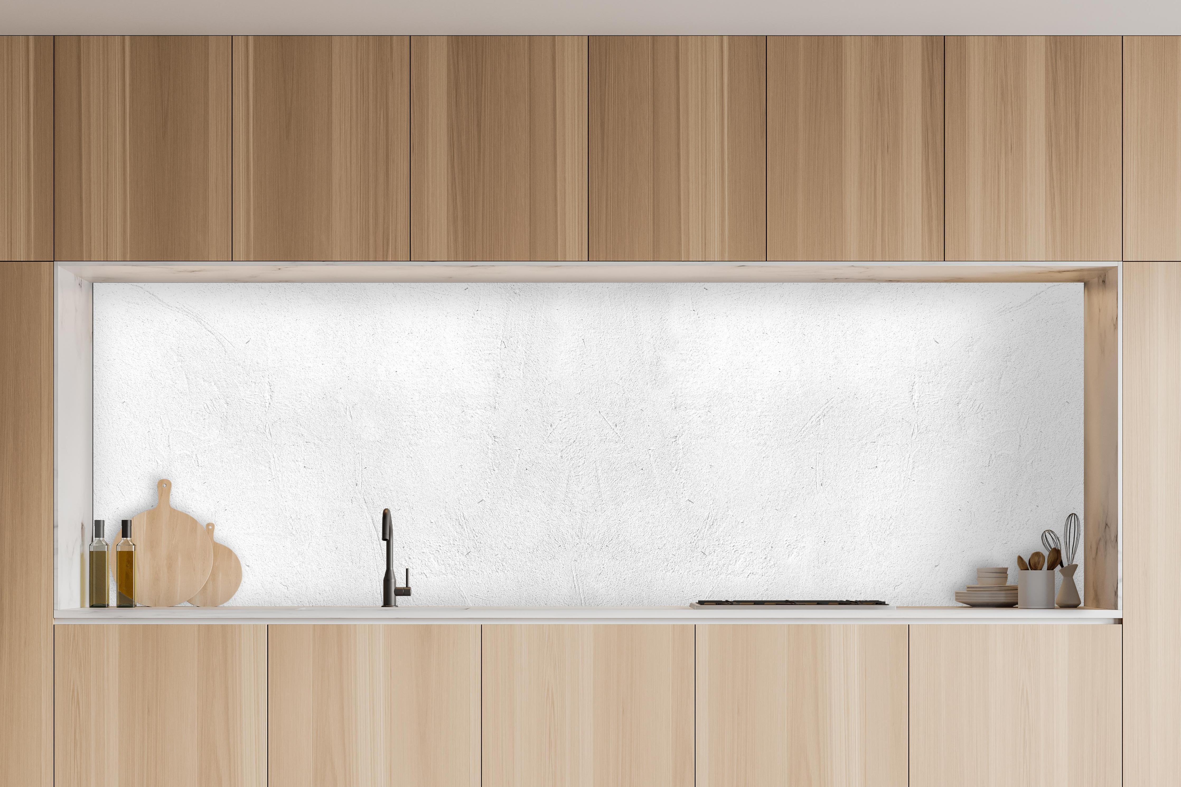 Küche - Weiß beige Betonwand in charakteristischer Vollholz-Küche mit modernem Gasherd