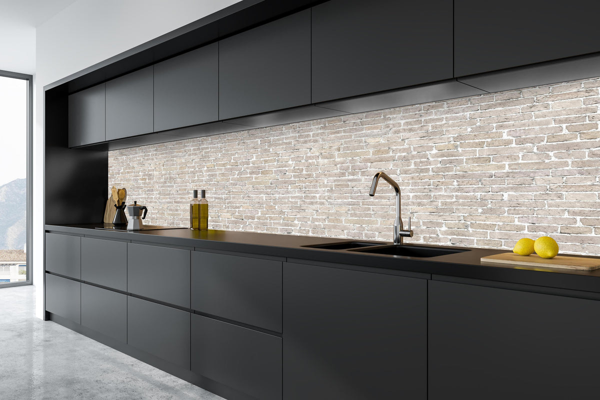 Küche - Weiß gewaschenes altes Mauerpanorama in tiefschwarzer matt-premium Einbauküche