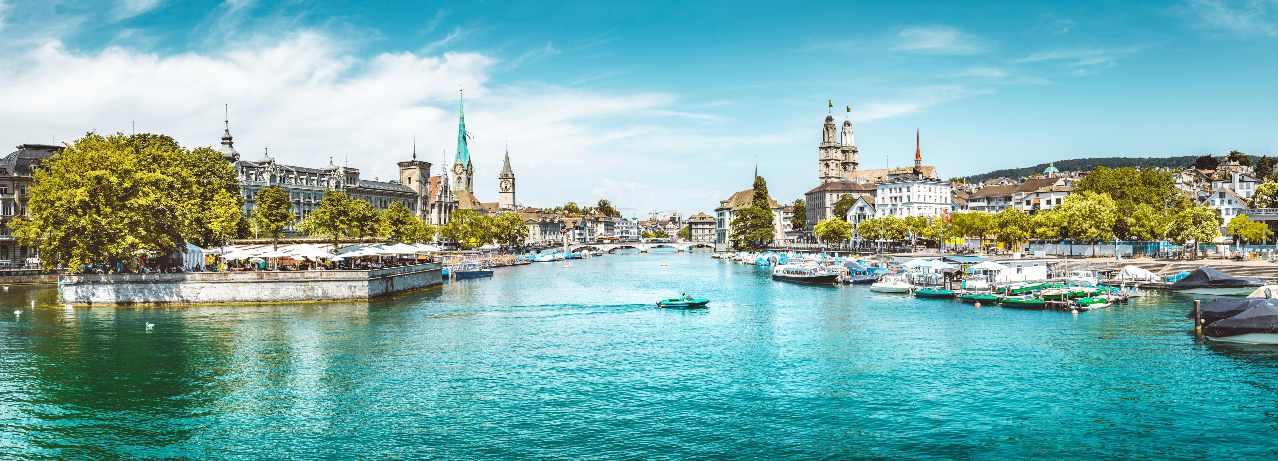 Küchenrückwand-Zürich Skyline Panorama mit Fluss Limmat