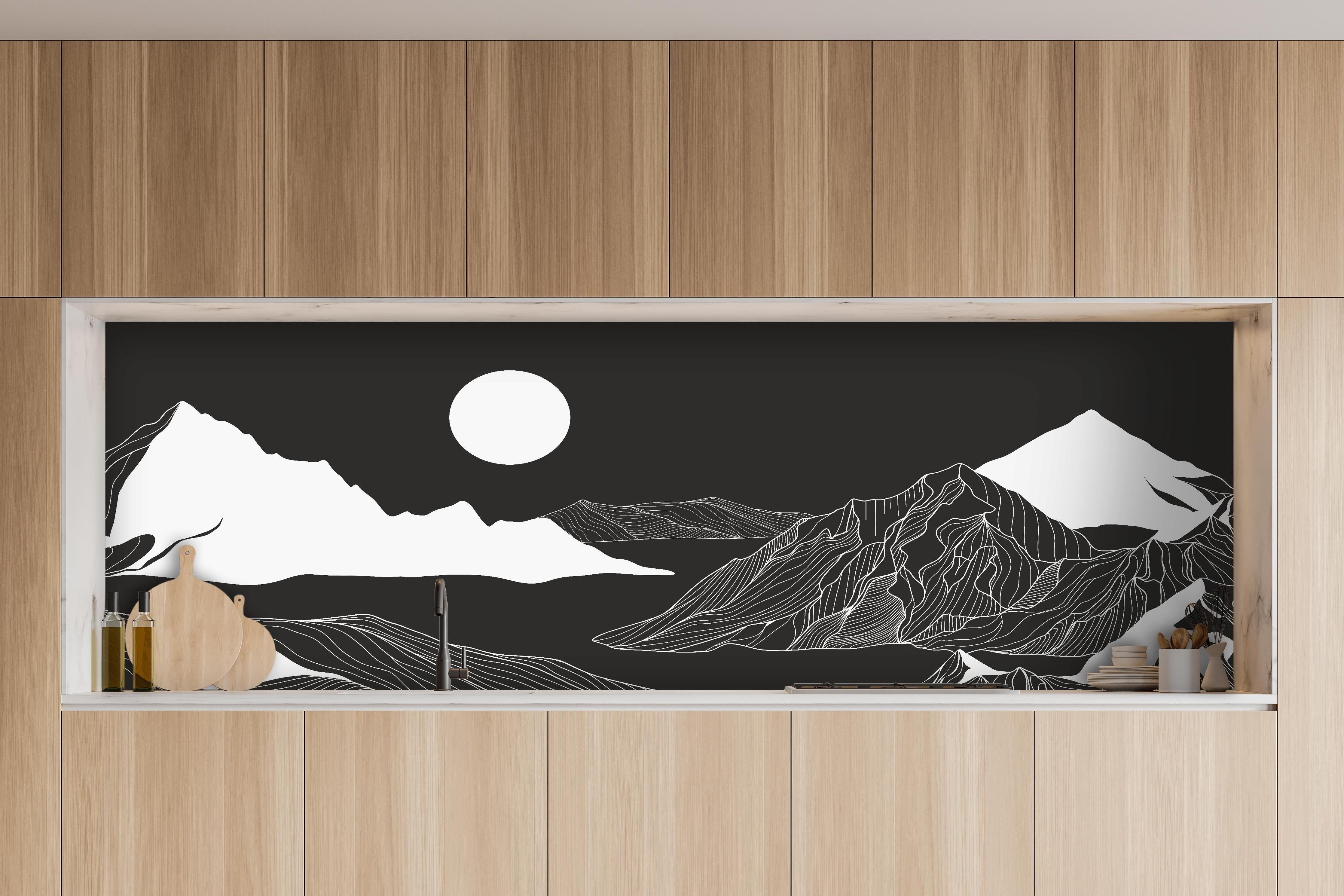 Küche - Monochrome Lineart Berge mit Mond hinter weißen Hochglanz-Küchenregalen und schwarzem Wasserhahn