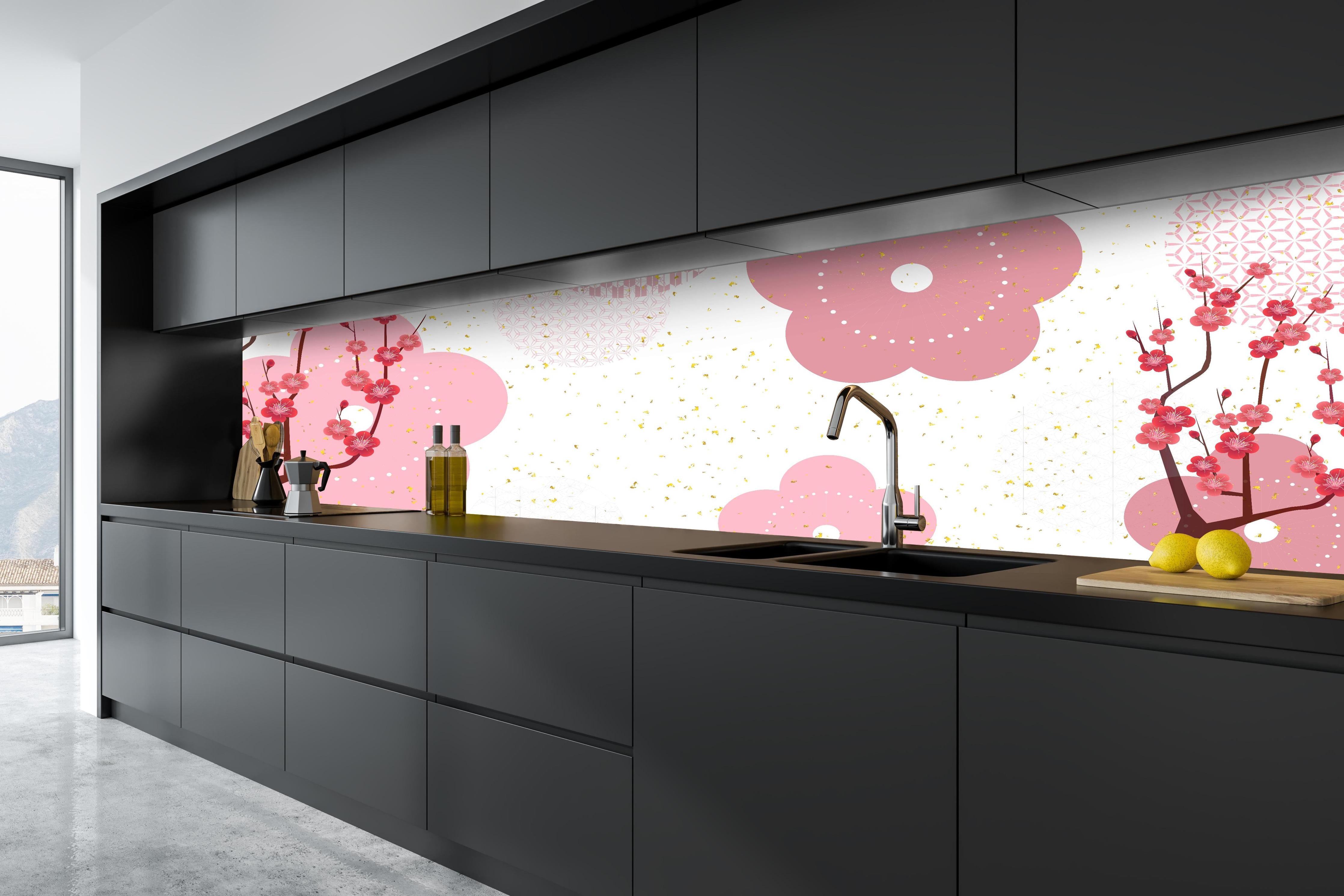 Küche - Rosa Kirschblüten Muster Illustration hinter weißen Hochglanz-Küchenregalen und schwarzem Wasserhahn