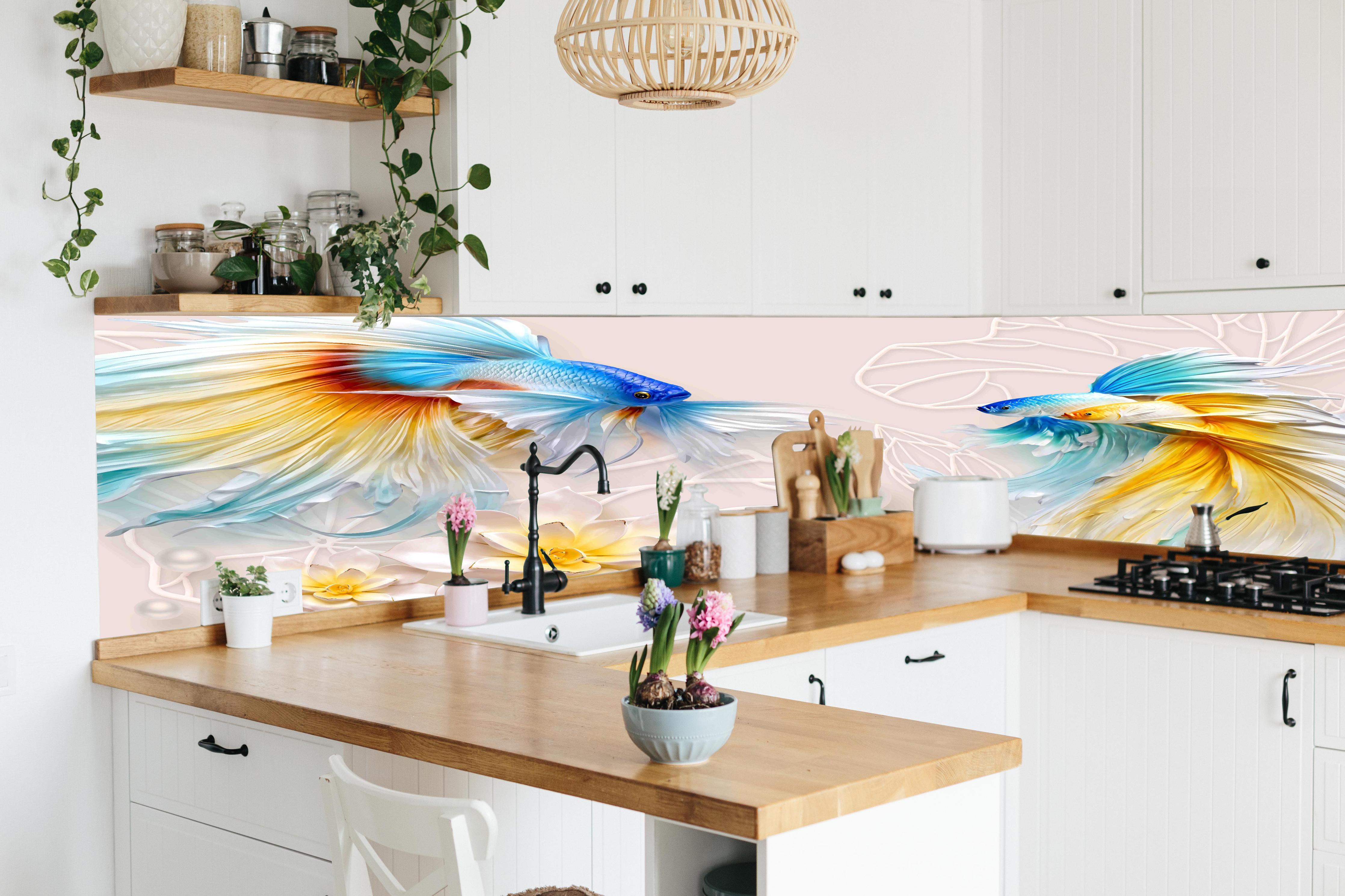 Küche - Schöne Fische auf Rosa Hintergrund hinter weißen Hochglanz-Küchenregalen und schwarzem Wasserhahn