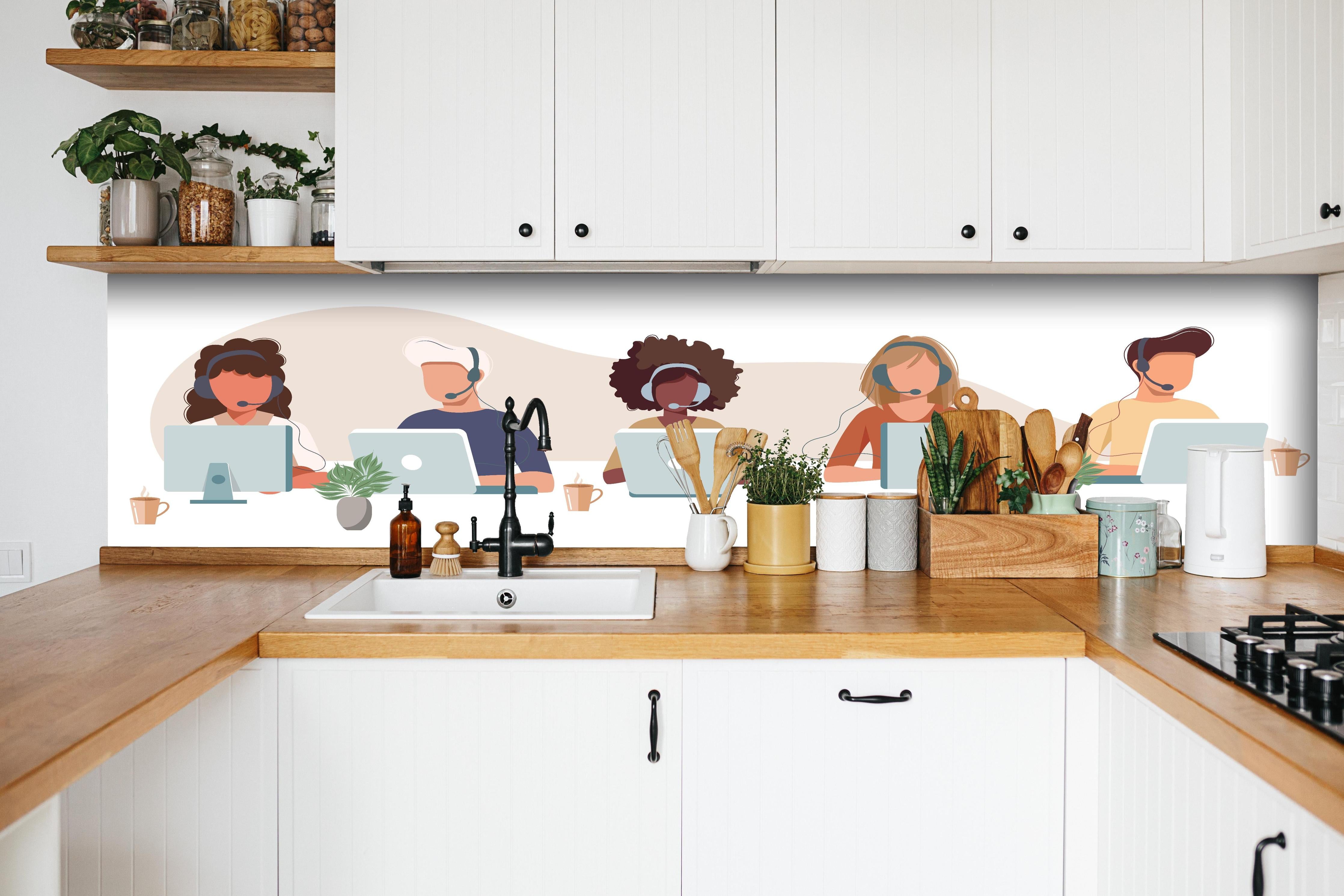 Küche - Vielfältiges Team bei der Arbeit Illustration hinter weißen Hochglanz-Küchenregalen und schwarzem Wasserhahn