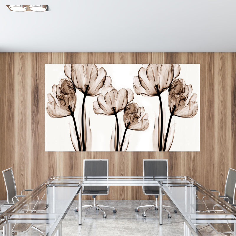 Office Poster  - Abstraktes Blumendesign in einem Konferenzraum mit Glastisch und Holzwand