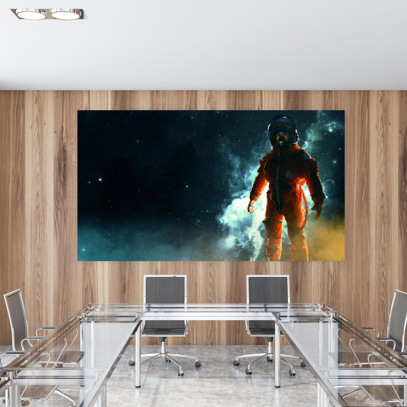 Office Poster  - Astronaut im Weltraum in einem Konferenzraum mit Glastisch und Holzwand