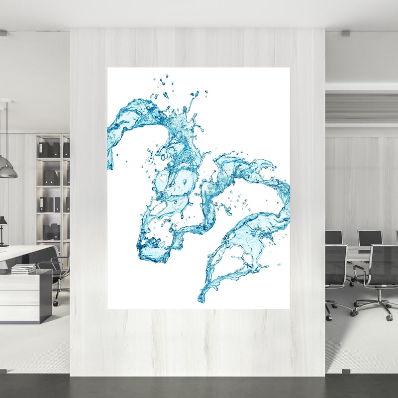 Office Poster  - Blaue Wasser Spritzer weißer Hintergrund an einer Wand innerhalb stilvoll eingerichtetem Büro