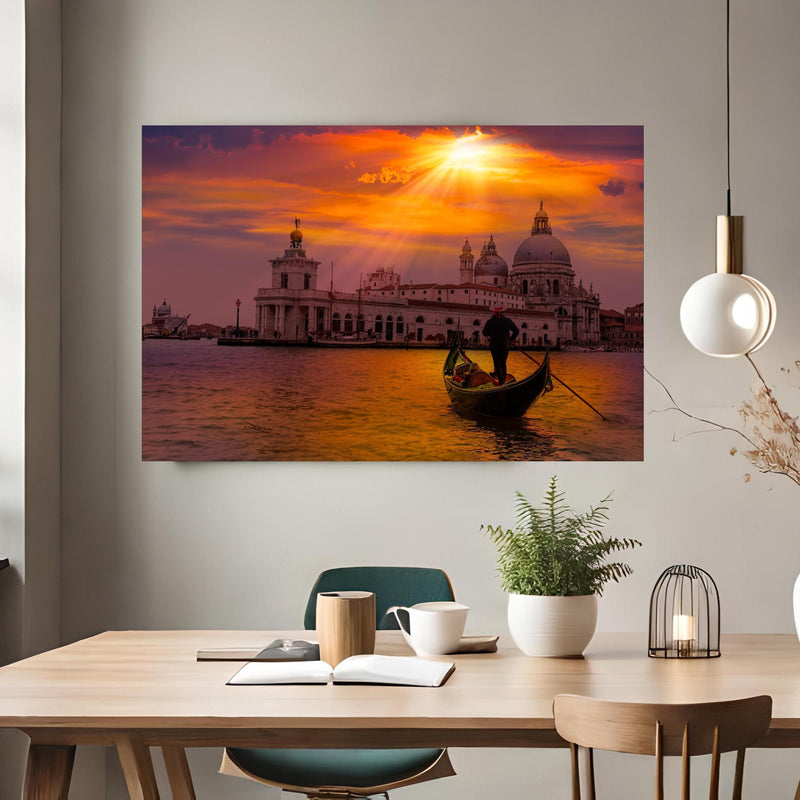 Office Poster  - Gondelfahrt in Venedig über klassischem Holztisch mit runder Vase - rechteckig