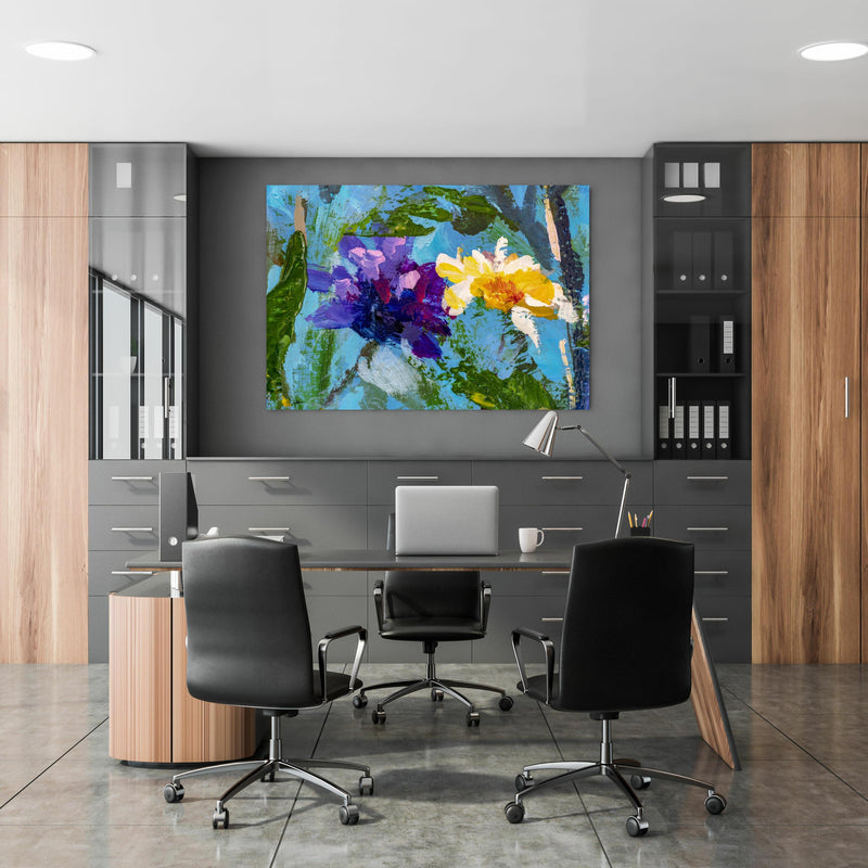 Office Poster  - Impressionistisches Blumen Gemälde in klassischem Büroraum zwischen Holzschränken