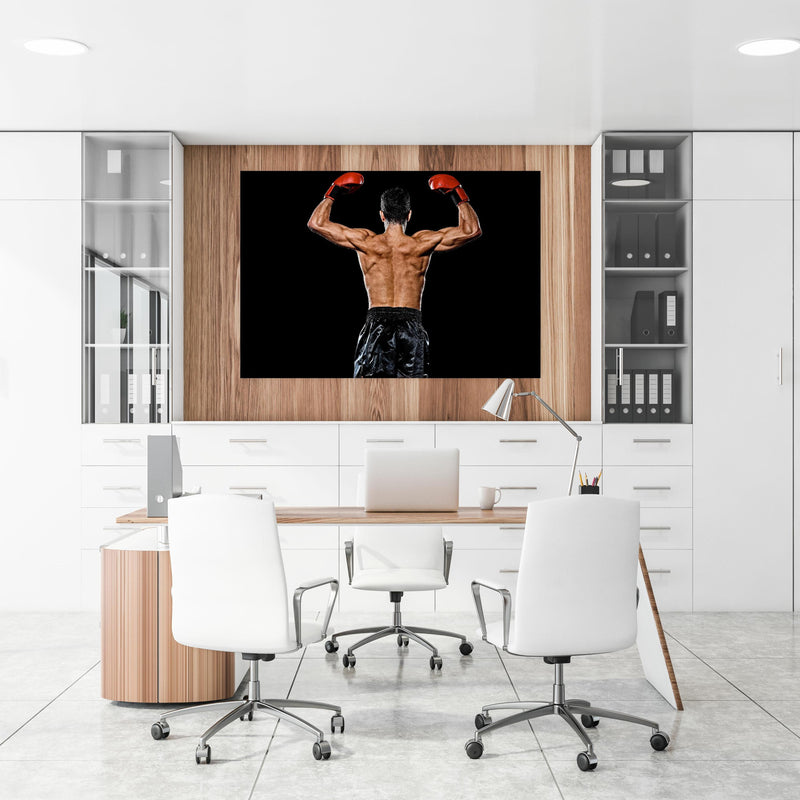 Office Poster  - Kaukasischer Boxer auf schwarzem Hintergrund an einer Holzwand hängend im Büroraum
Office Poster  - Kaukasischer Boxer auf schwarzem Hintergrund an einer Holzwand hängend im Büroraum