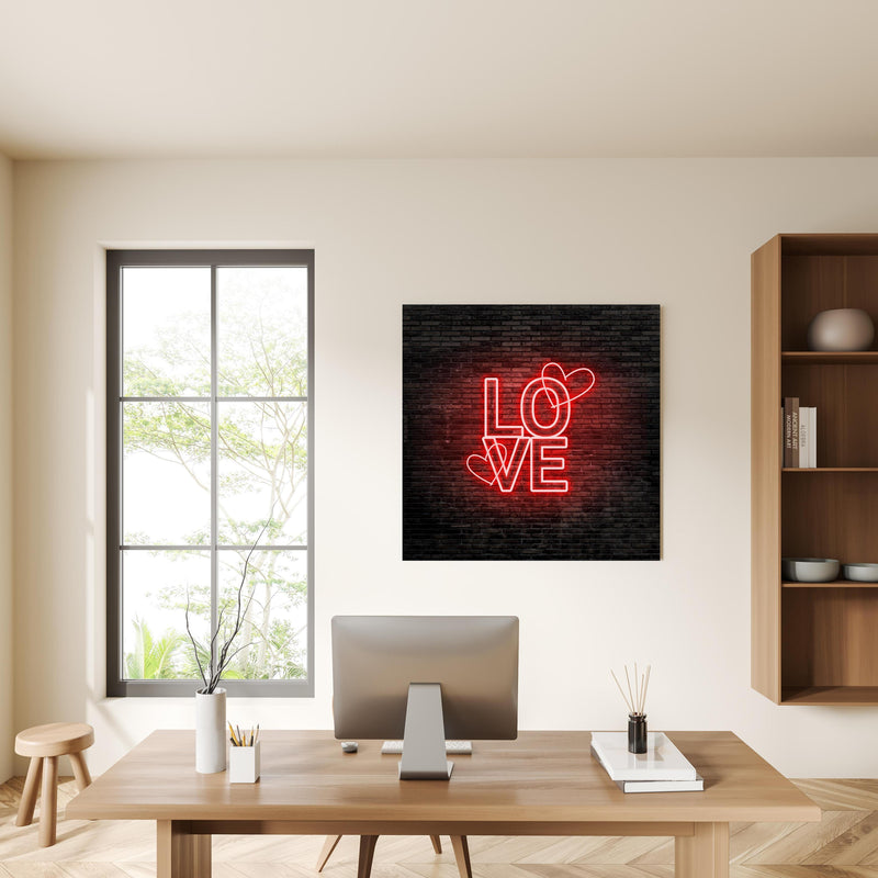 Office Poster  - LED Love Symbol an Steinmauer in privatem Bürozimmer mit Holzschrank