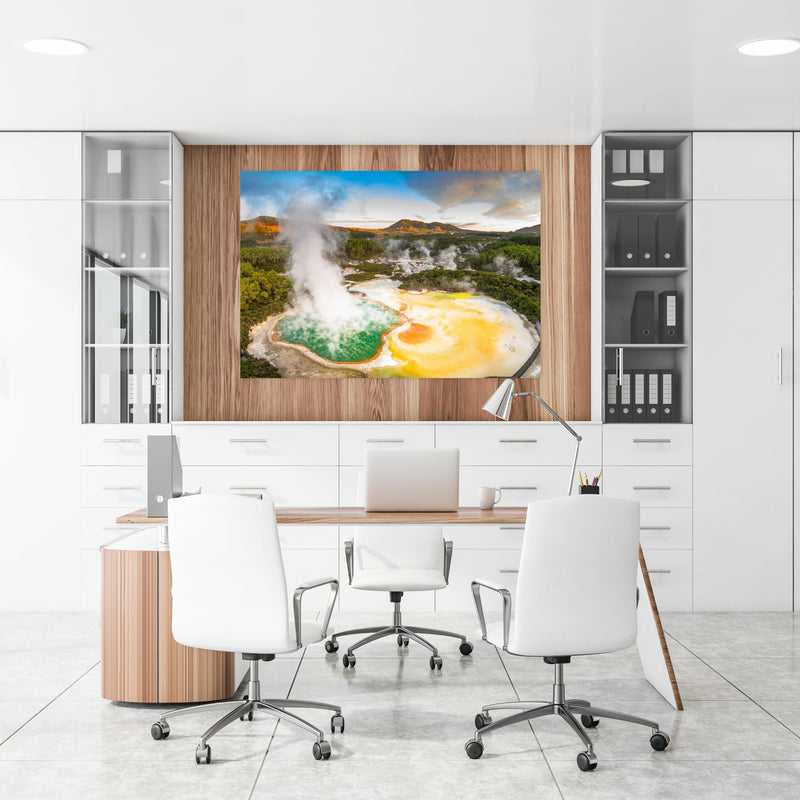 Office Poster  - Landschaft mit kochend heißem Schlamm an einer Holzwand hängend im Büroraum
Office Poster  - Landschaft mit kochend heißem Schlamm an einer Holzwand hängend im Büroraum