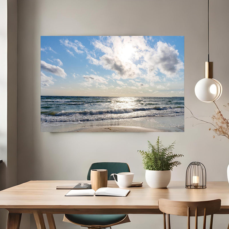 Office Poster  - Lübecker Bucht an der Ostsee über klassischem Holztisch mit runder Vase - rechteckig