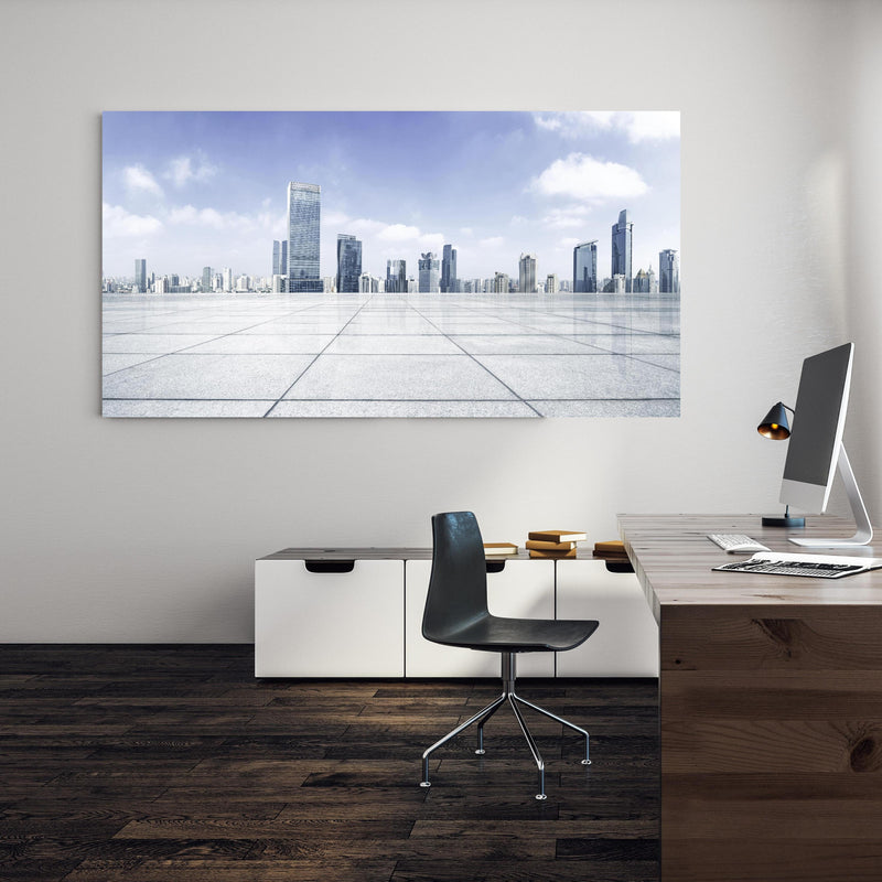 Office Poster  - Moderner Skyline und Gebäuden an einer Wand in minimalistisch eingerichtetem Heim-Büro