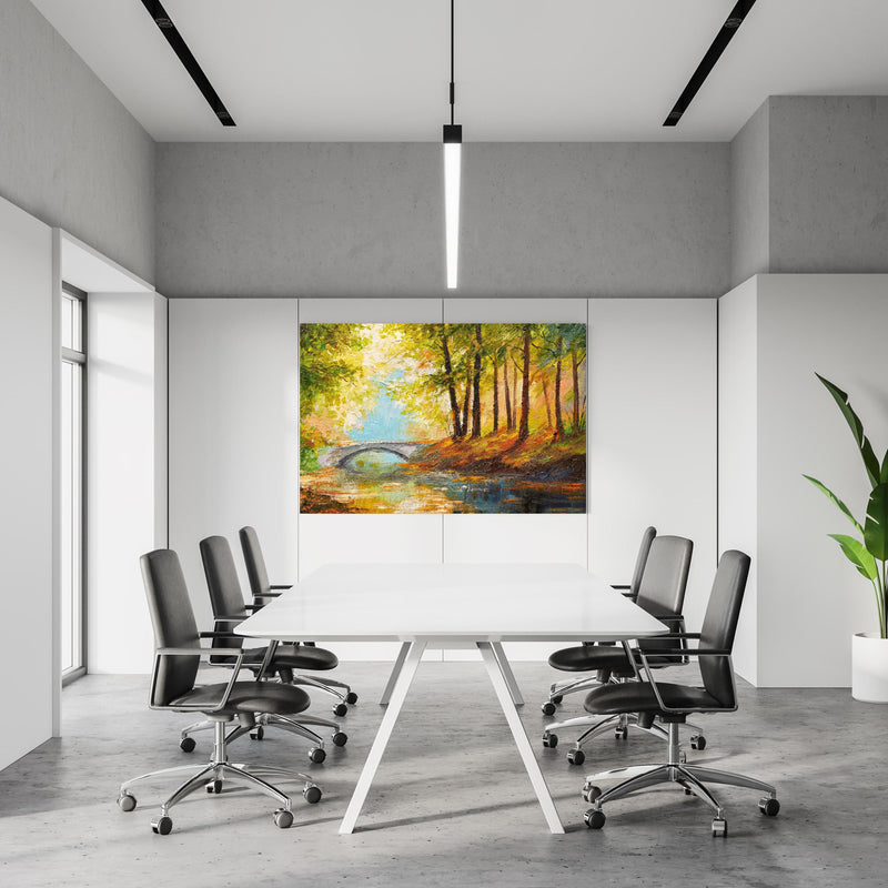 Office Poster  - Ölgemälde Herbst Wald mit Fluss in einem Konferenzraum an weißer Wand hängend