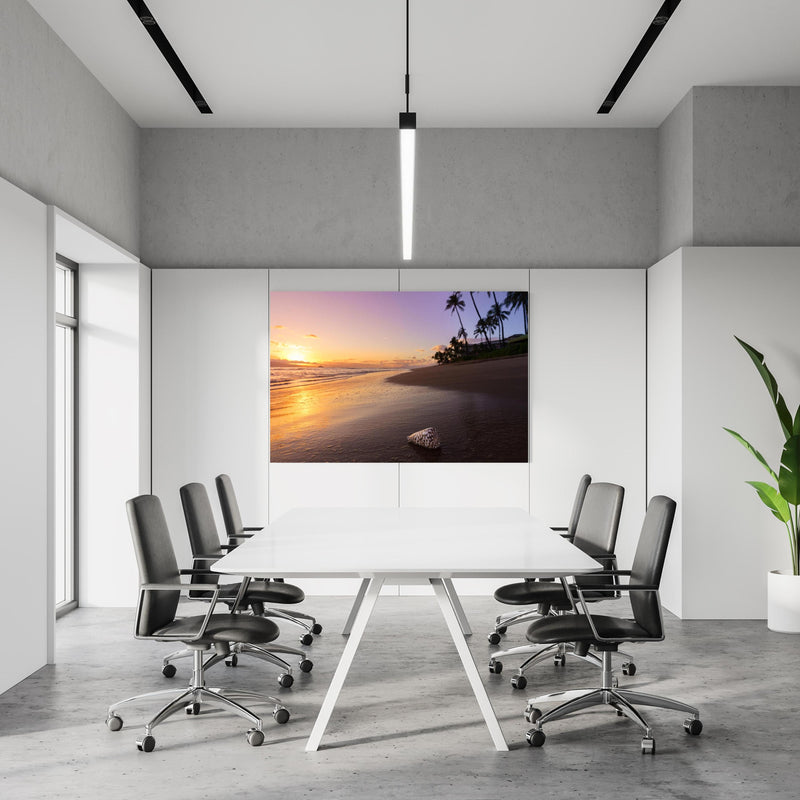 Office Poster  - Schöner Sonnenuntergang am Strand von Hawaii in einem Konferenzraum an weißer Wand hängend