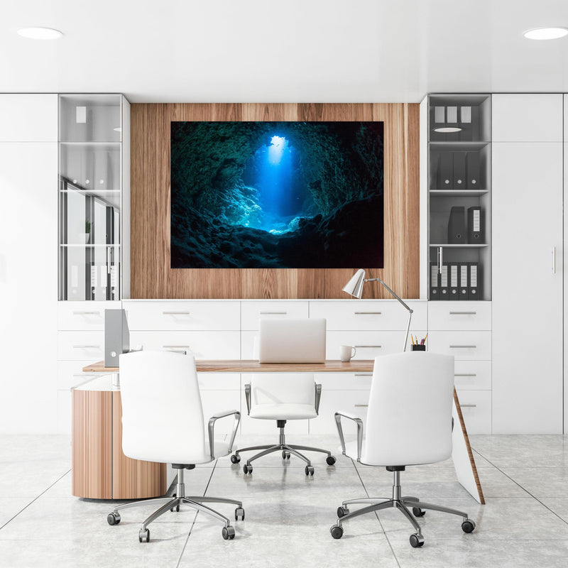 Office Poster  - Sonnenstrahl in die Unterwasserhöhle an einer Holzwand hängend im Büroraum
Office Poster  - Sonnenstrahl in die Unterwasserhöhle an einer Holzwand hängend im Büroraum