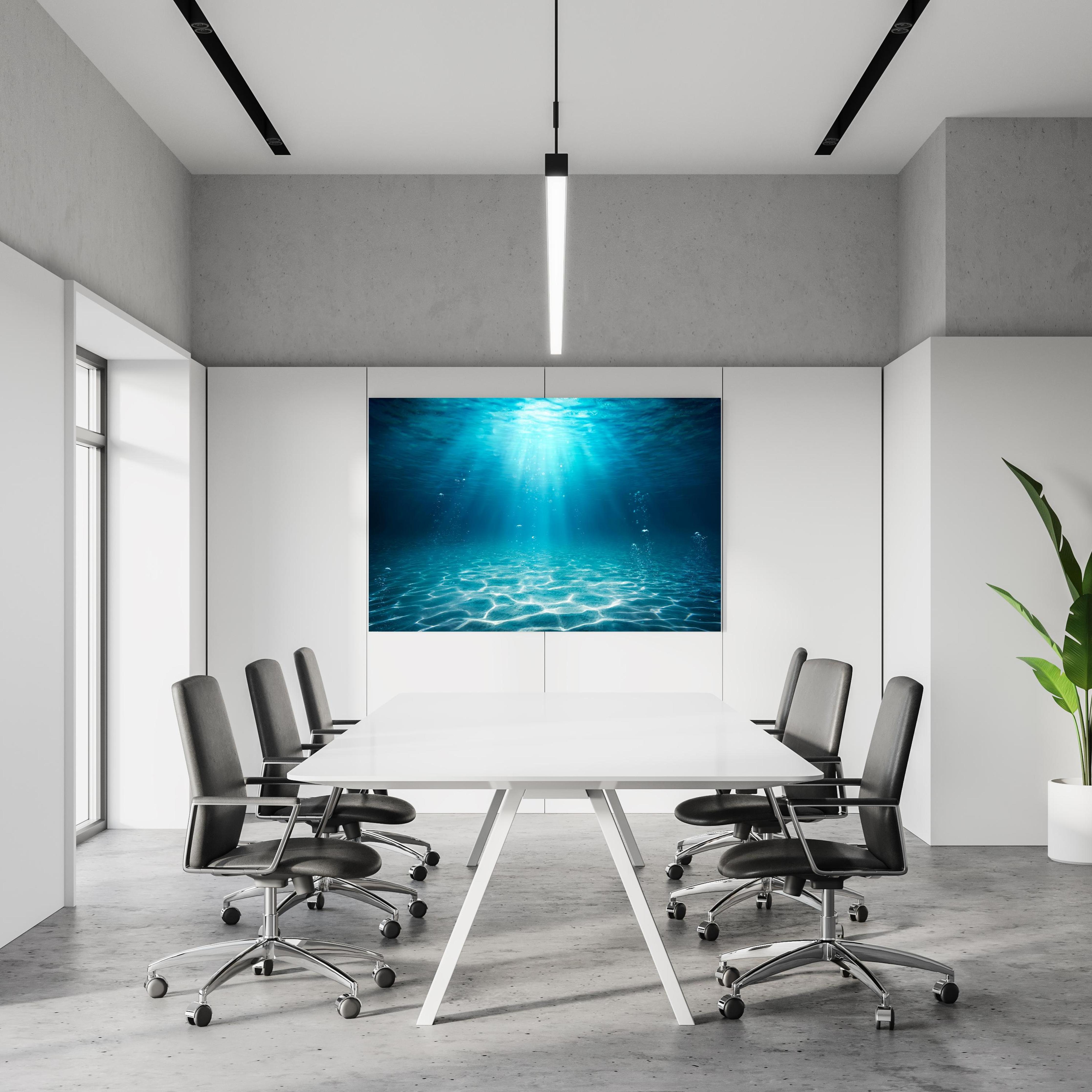 Office Poster  - Unterwasser Blick - Ozean in einem Konferenzraum an weißer Wand hängend