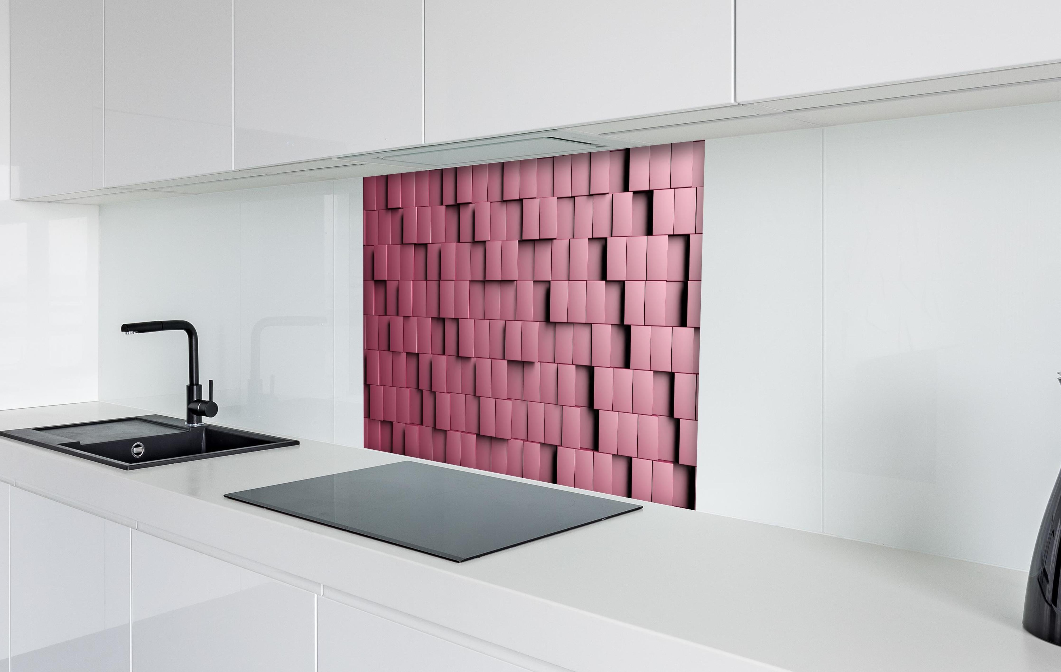 Spritzschutz - 3D Rotes Würfelmuster Textur-Muster hinter einem Cerankochfeld zwischen Holz-Kochutensilien
