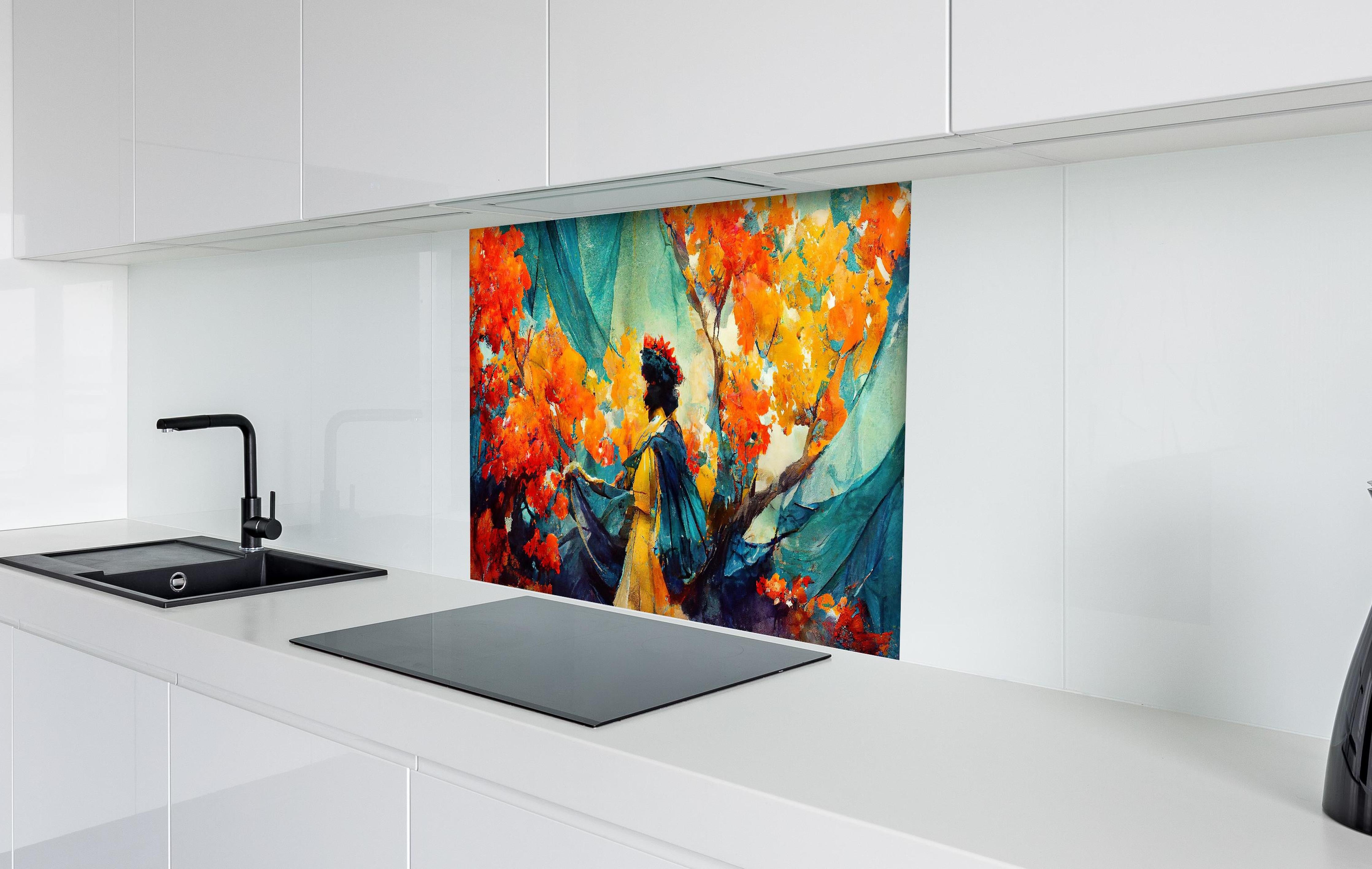 Spritzschutz - Abstrakte Kunst - Frau im Wald hinter einem Cerankochfeld zwischen Holz-Kochutensilien
