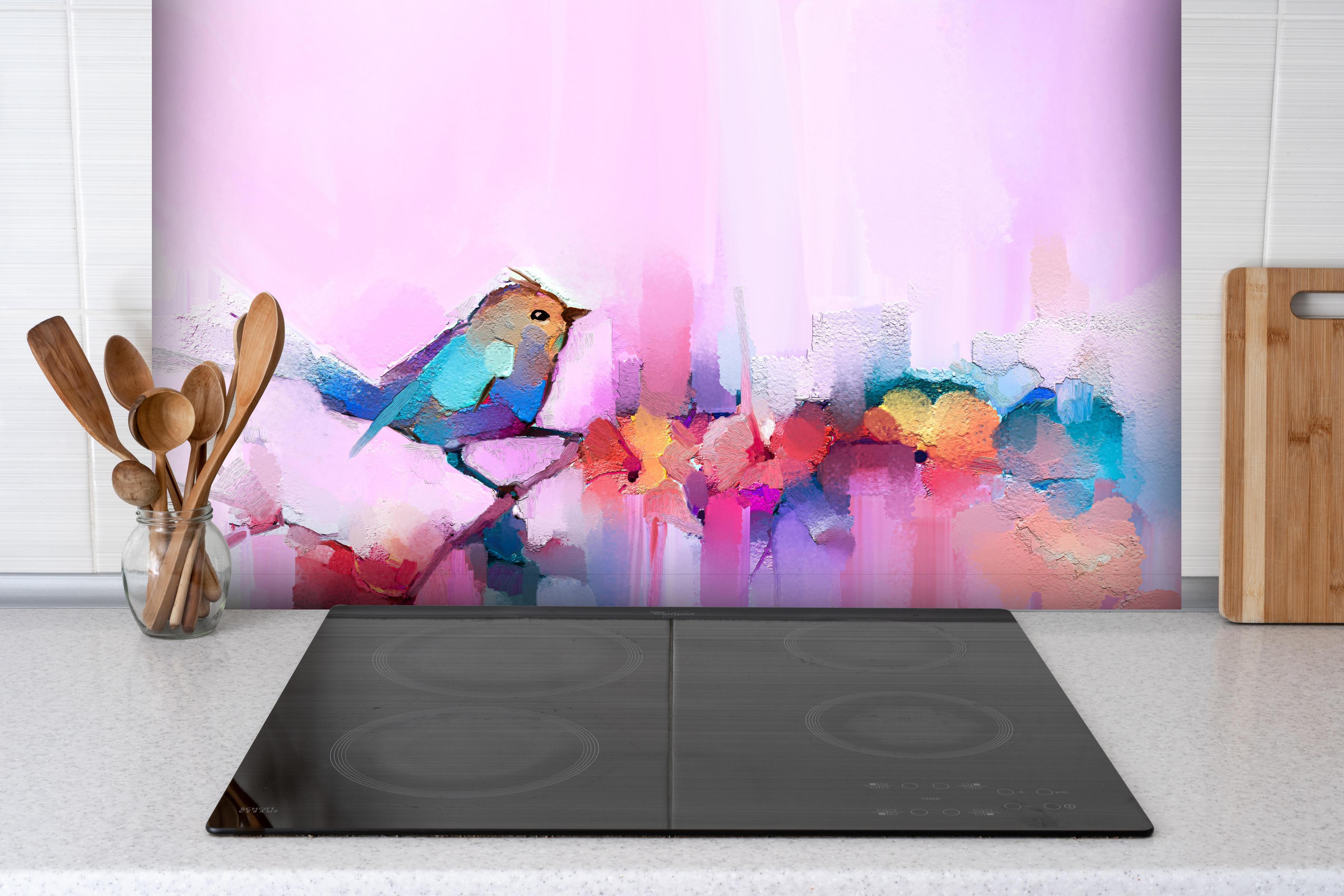 Spritzschutz - Abstrakte Öl - Malerei hinter einem Cerankochfeld zwischen Holz-Kochutensilien
