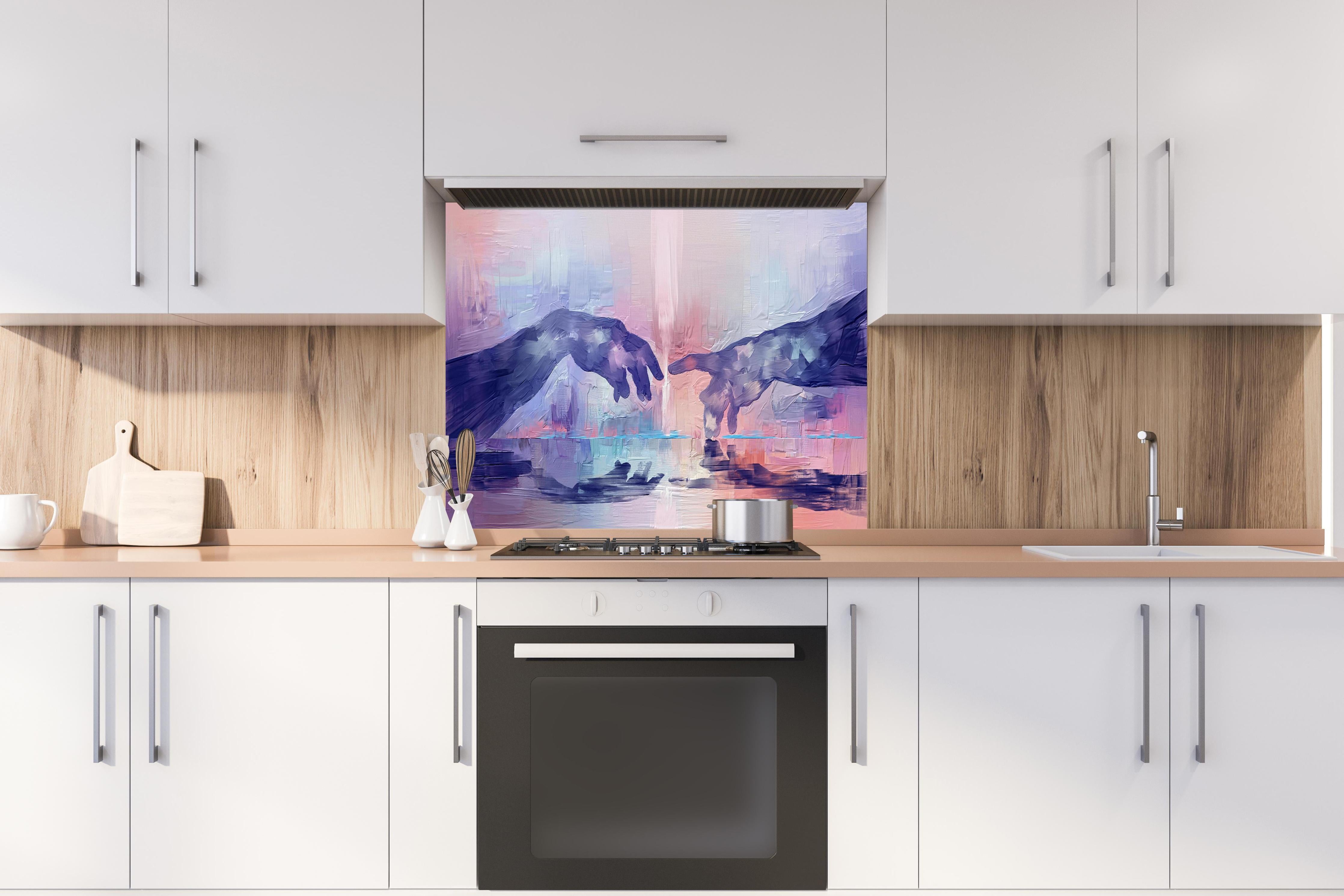 Spritzschutz - Acryl Malerei - Zwei Hände hinter einem Cerankochfeld zwischen Holz-Kochutensilien
