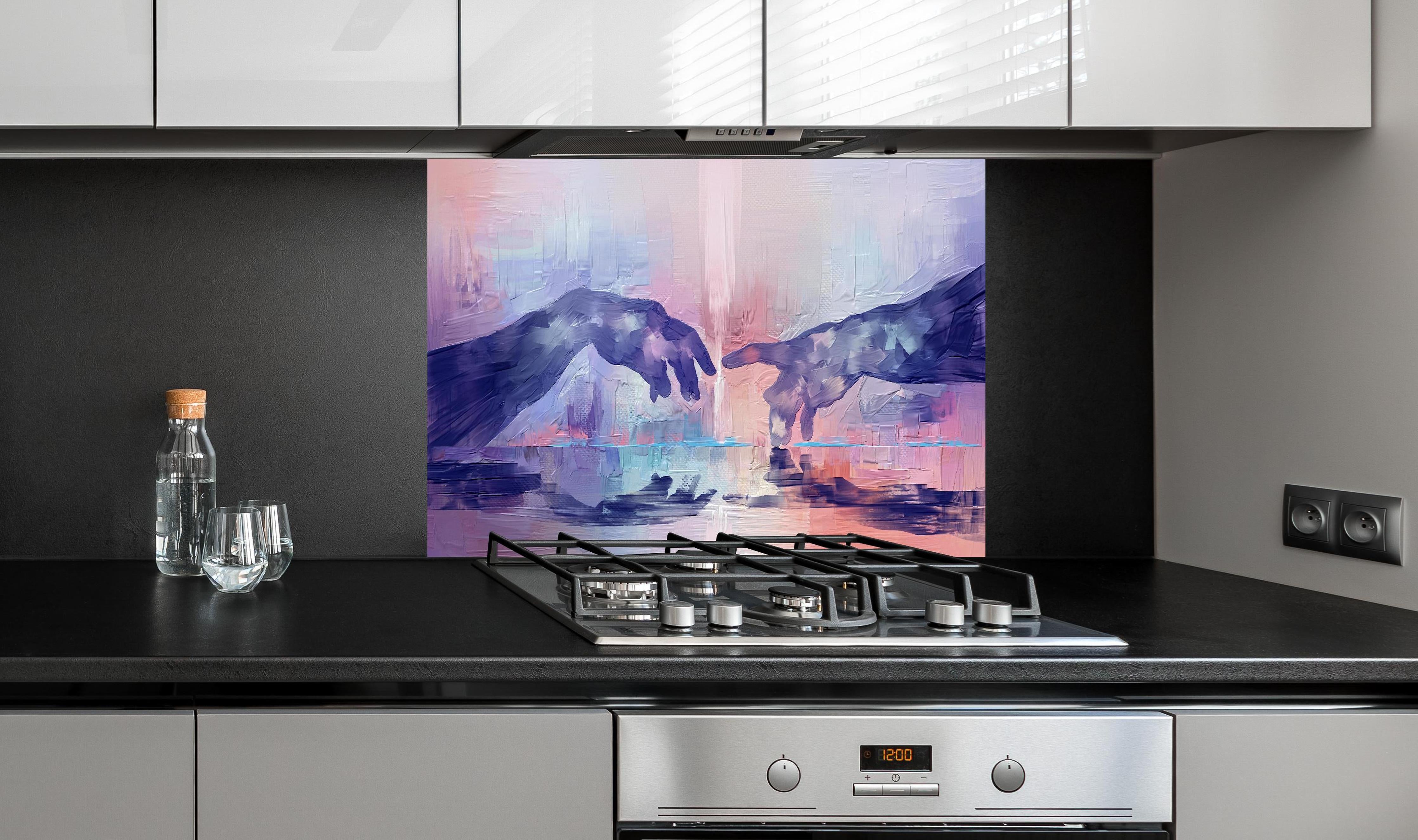 Spritzschutz - Acryl Malerei - Zwei Hände hinter einem Cerankochfeld zwischen Holz-Kochutensilien
