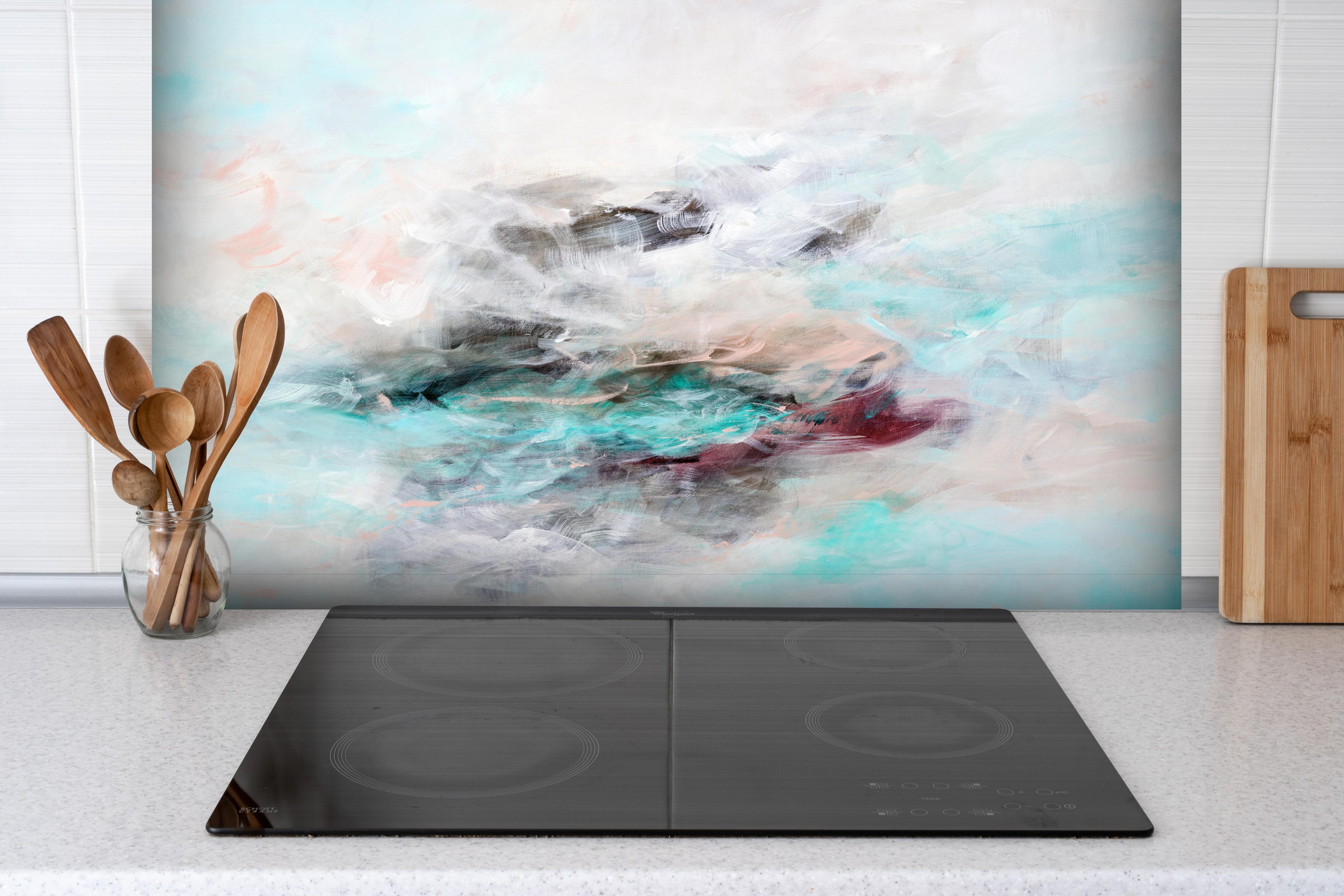 Spritzschutz - Acryl Zeichnung - Gemälde hinter einem Cerankochfeld zwischen Holz-Kochutensilien
