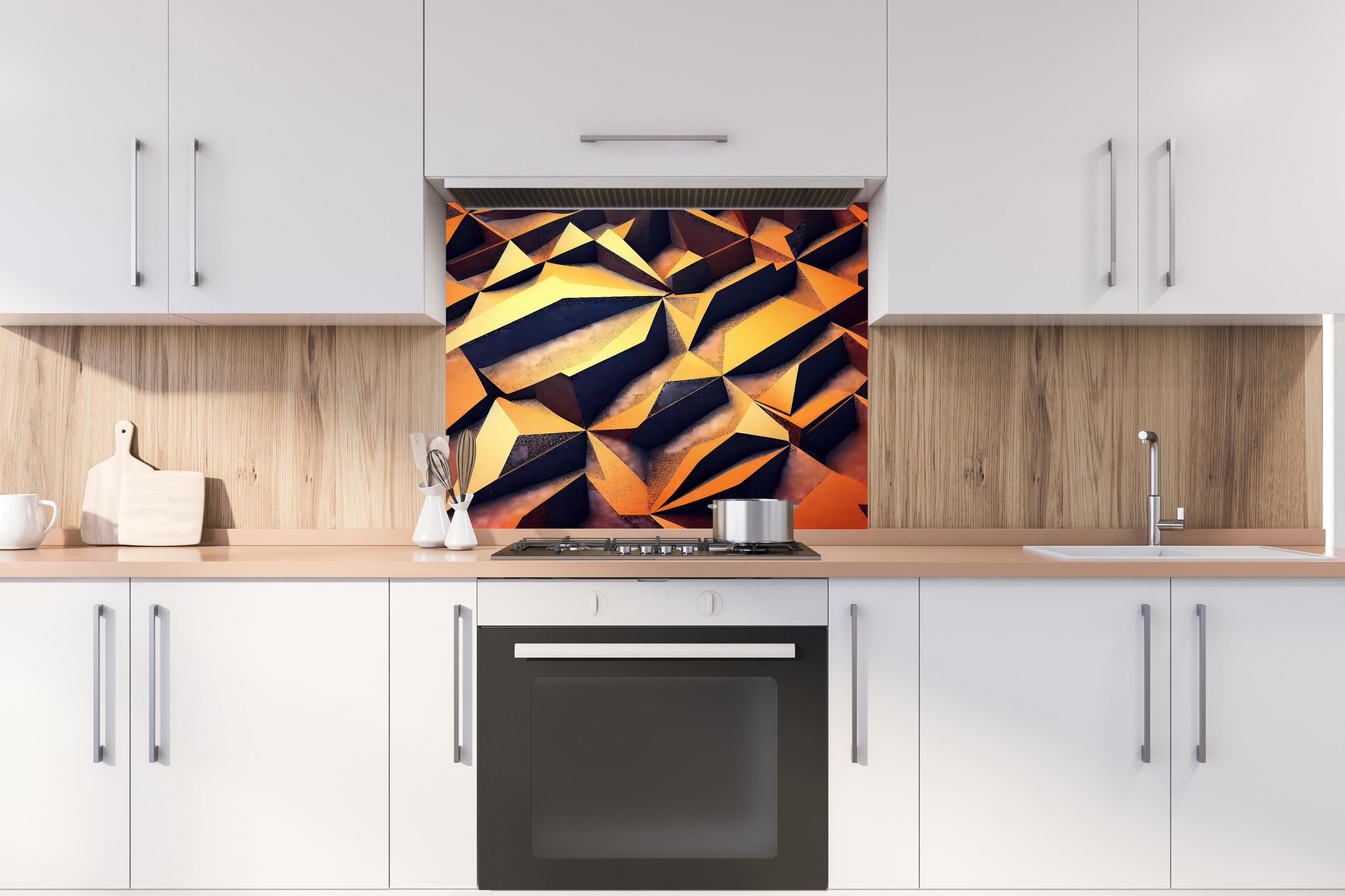 Spritzschutz - Digitales, goldenes Muster hinter einem Cerankochfeld zwischen Holz-Kochutensilien
