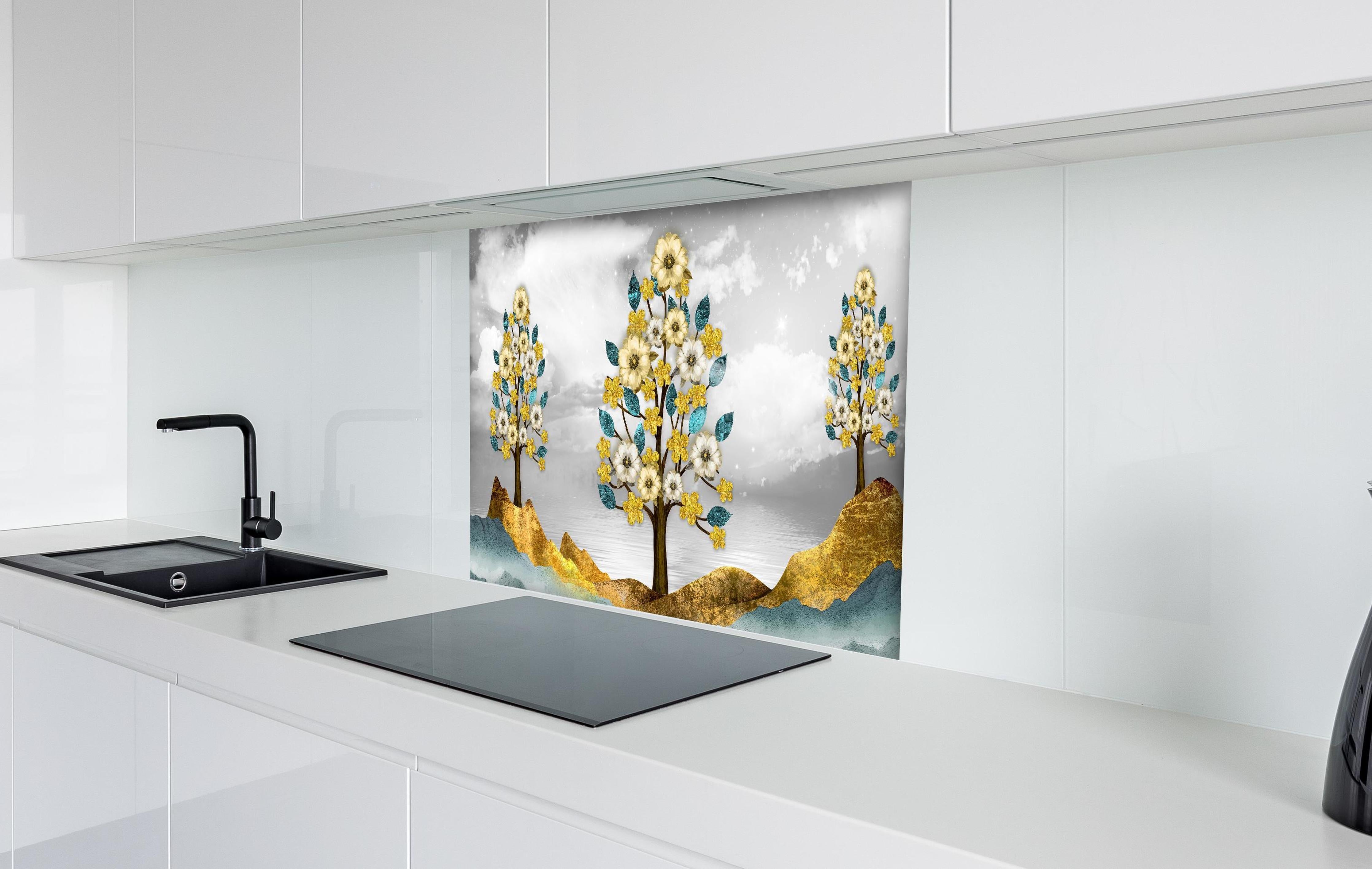 Spritzschutz - Florale Kunstmalerei - Natur hinter einem Cerankochfeld zwischen Holz-Kochutensilien
