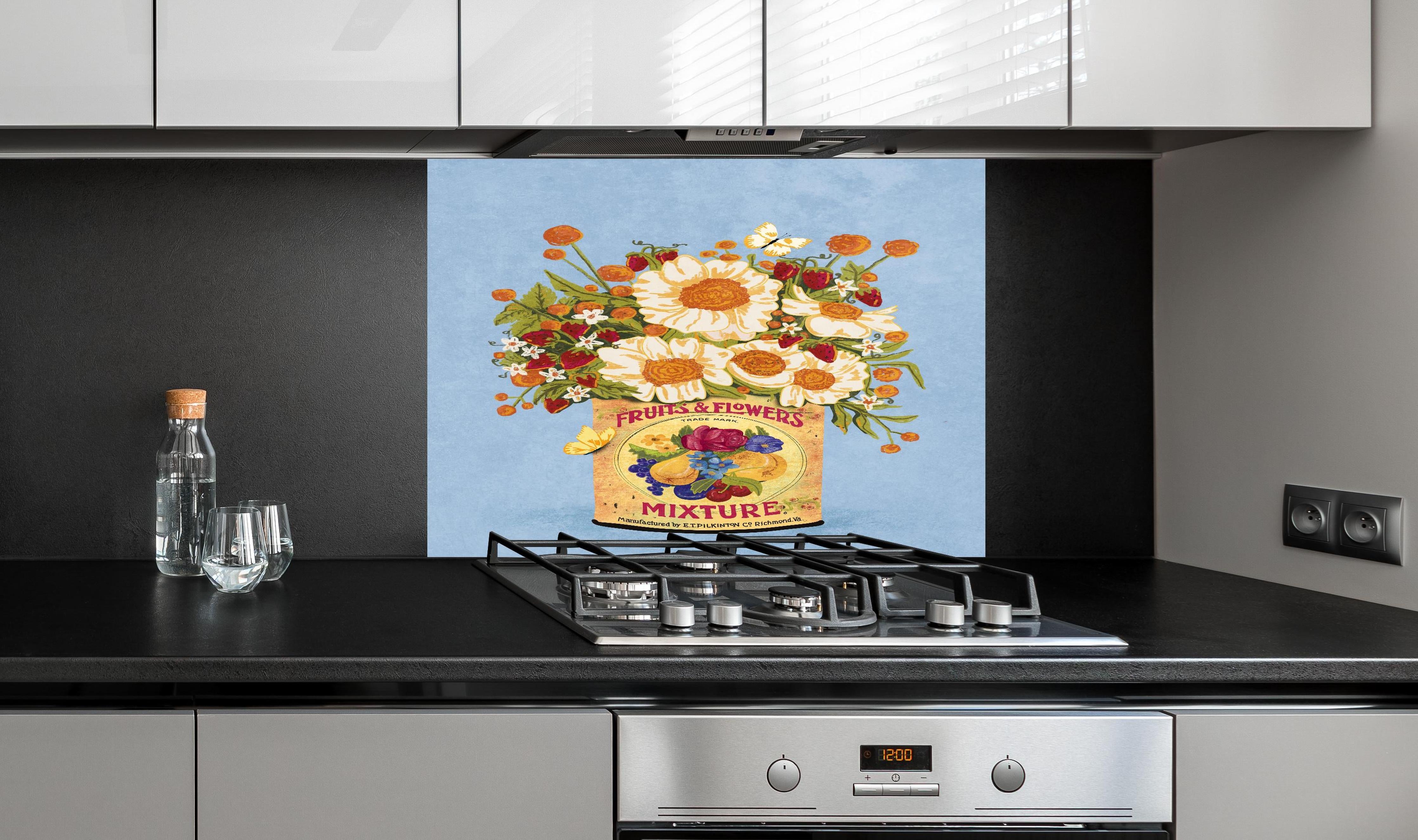 Spritzschutz - Florale Vintage-Stillleben Illustration Bunt hinter einem Cerankochfeld zwischen Holz-Kochutensilien
