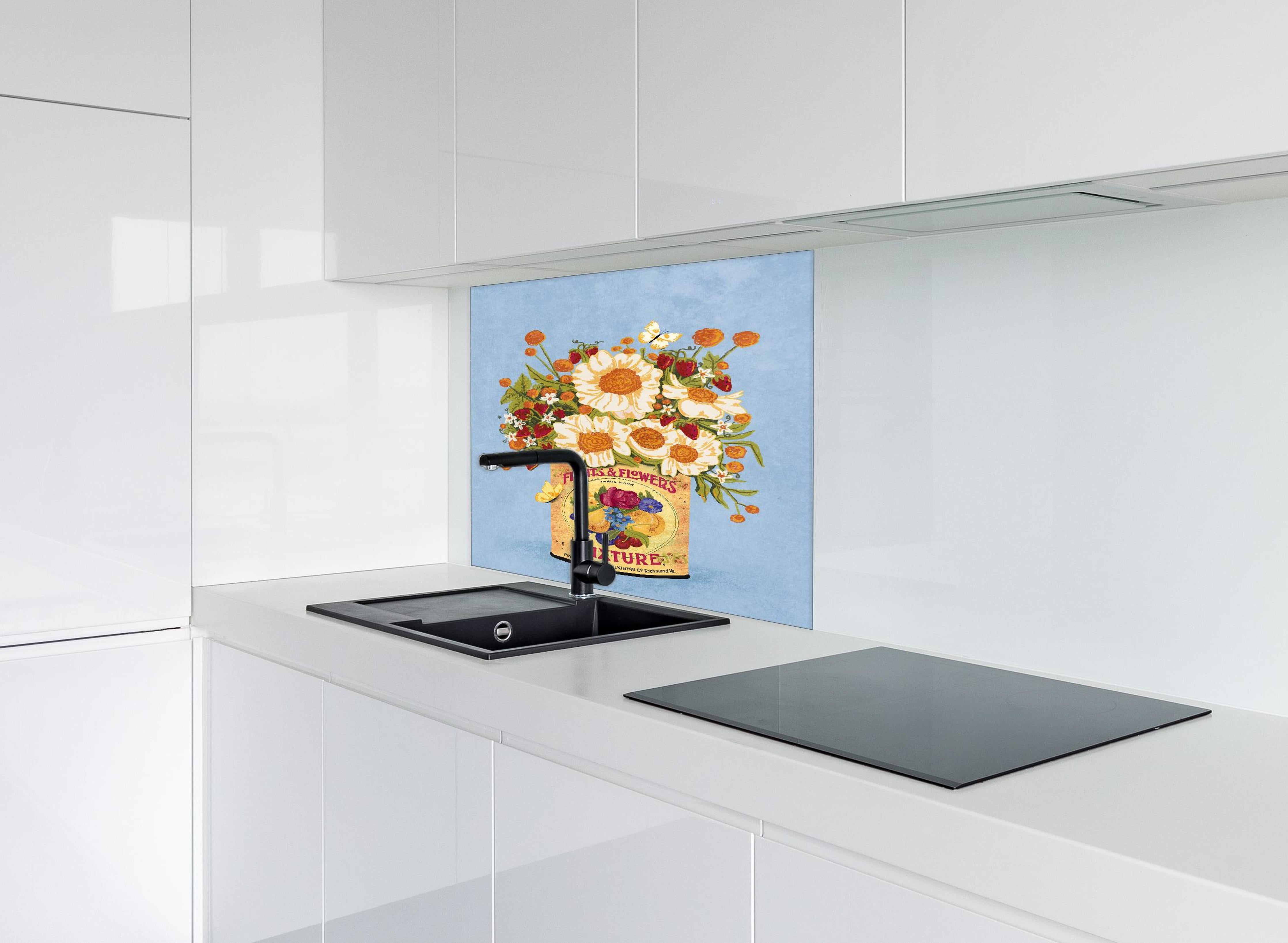 Spritzschutz - Florale Vintage-Stillleben Illustration Bunt hinter einem Cerankochfeld zwischen Holz-Kochutensilien
