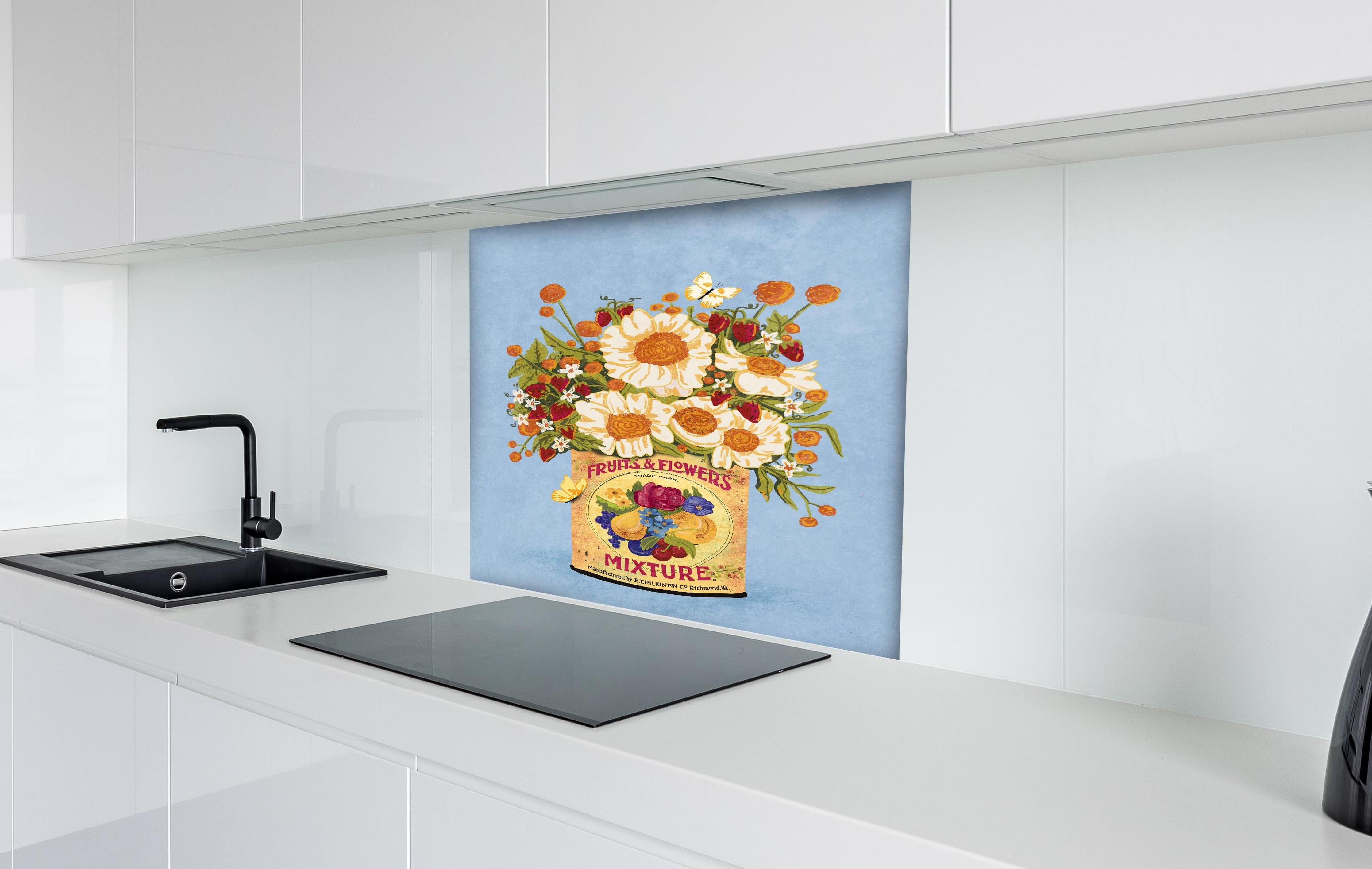 Spritzschutz - Florale Vintage-Stillleben Illustration Bunt hinter einem Cerankochfeld zwischen Holz-Kochutensilien
