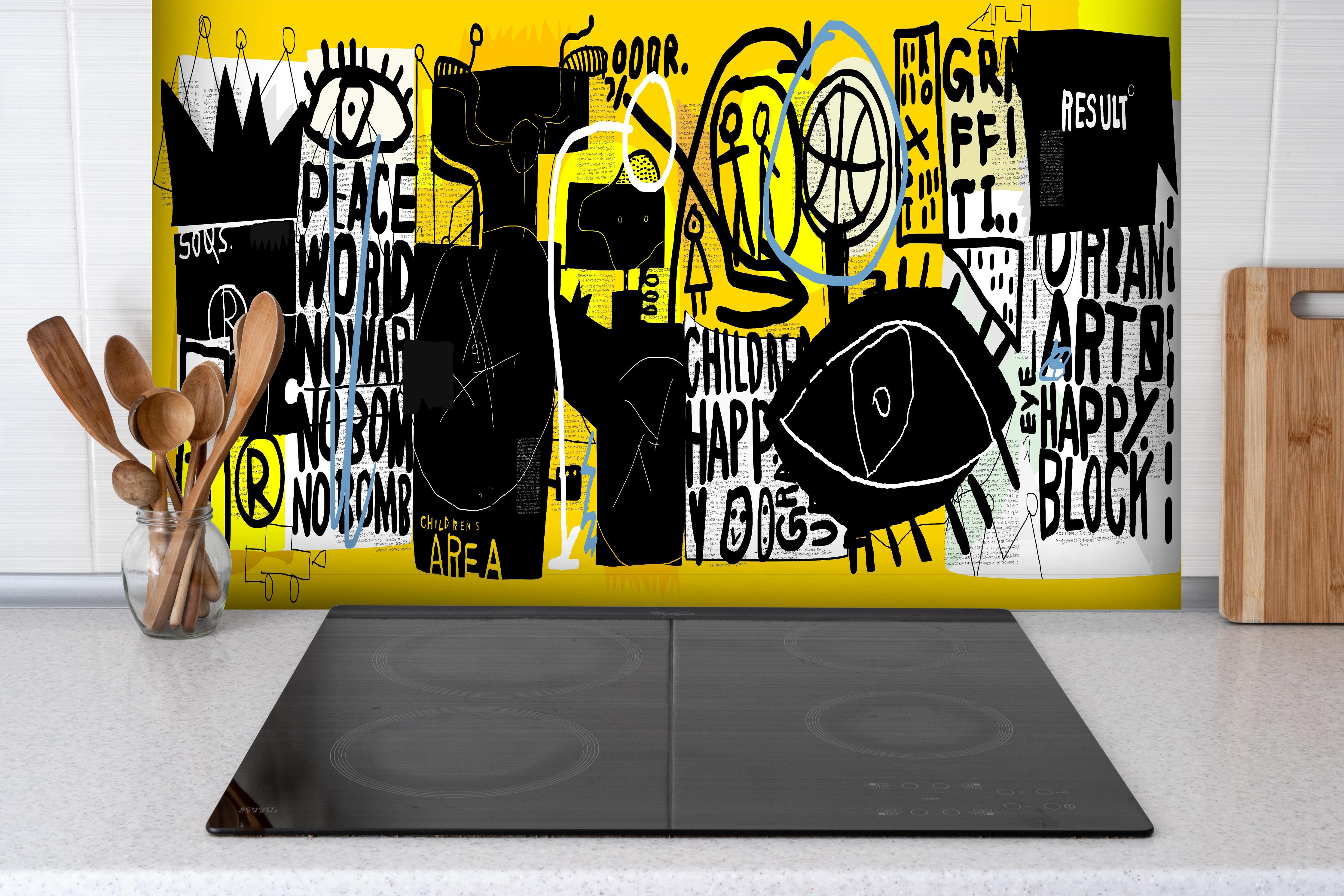 Spritzschutz - Gelb-Schwarze Street Art Illustration hinter einem Cerankochfeld zwischen Holz-Kochutensilien
