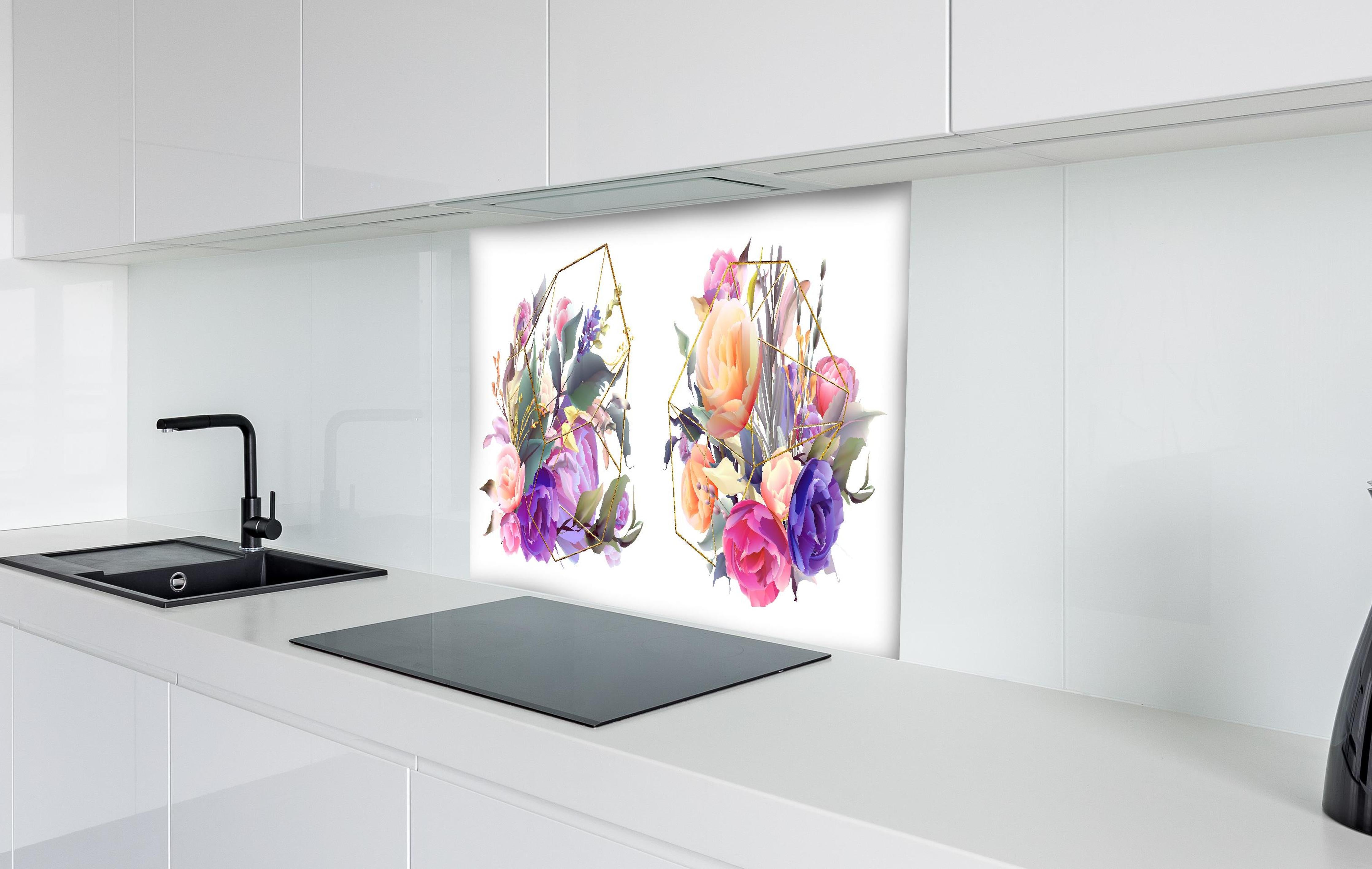 Spritzschutz - Moderne Blumenkunst mit geometrischem Stil hinter einem Cerankochfeld zwischen Holz-Kochutensilien
