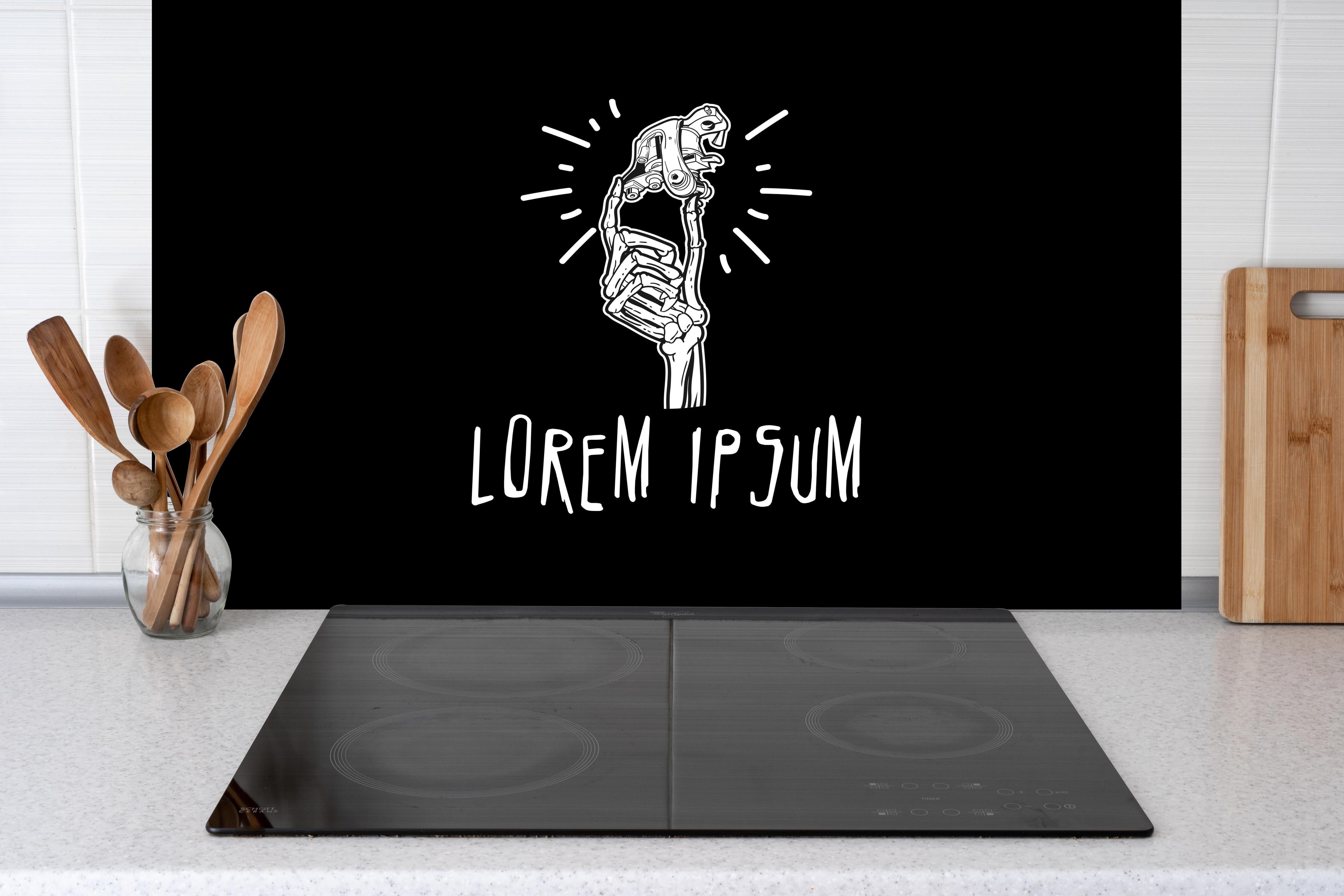 Spritzschutz - Moderne Schwarz-Weiß-Illustration Linienkunst hinter einem Cerankochfeld zwischen Holz-Kochutensilien

