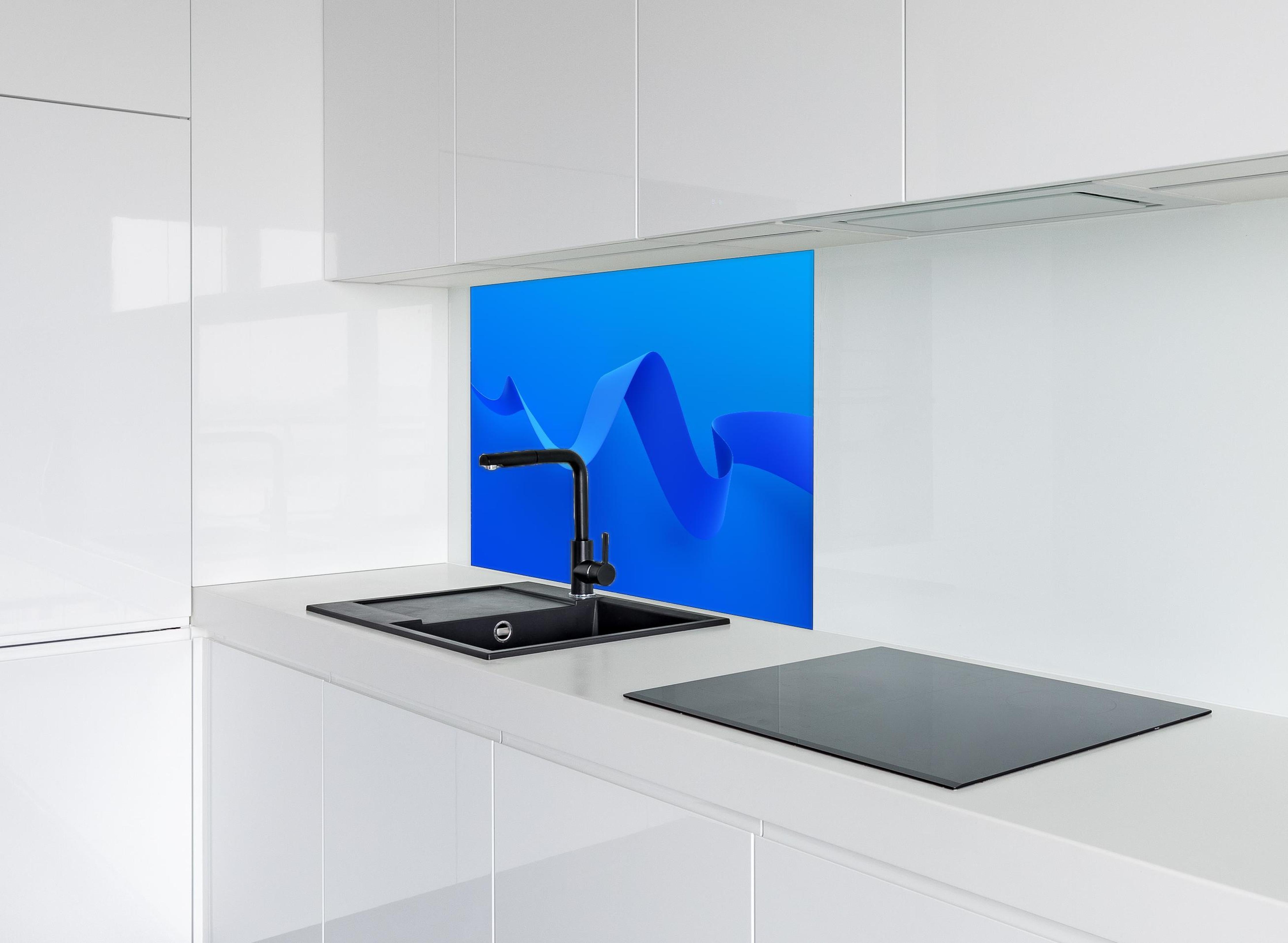 Spritzschutz - Moderner 3D Hintergrund hinter einem Cerankochfeld zwischen Holz-Kochutensilien
