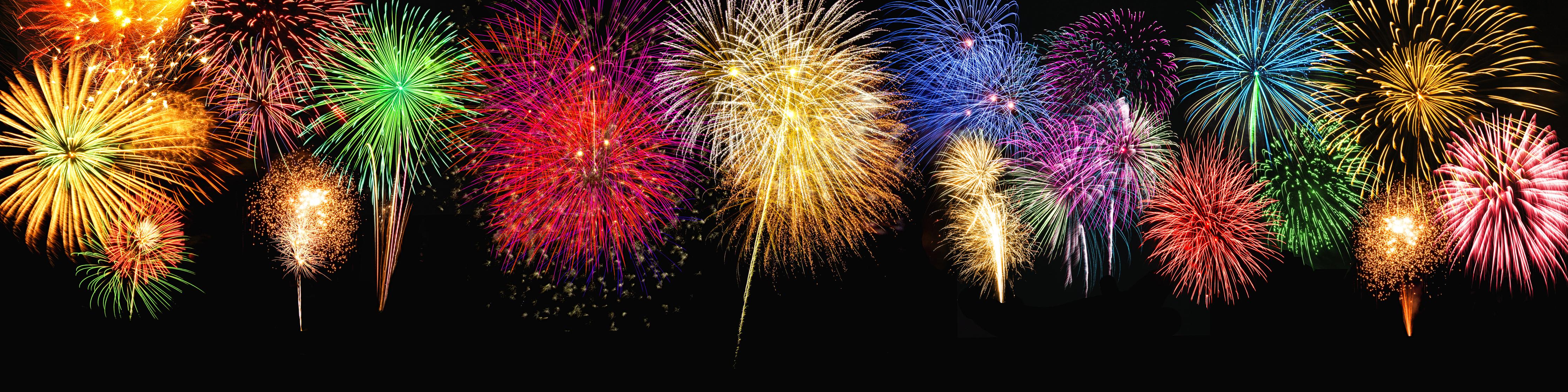 Spritzschutz-Panoramisches Silvesterfeuerwerk in leuchtenden Farben