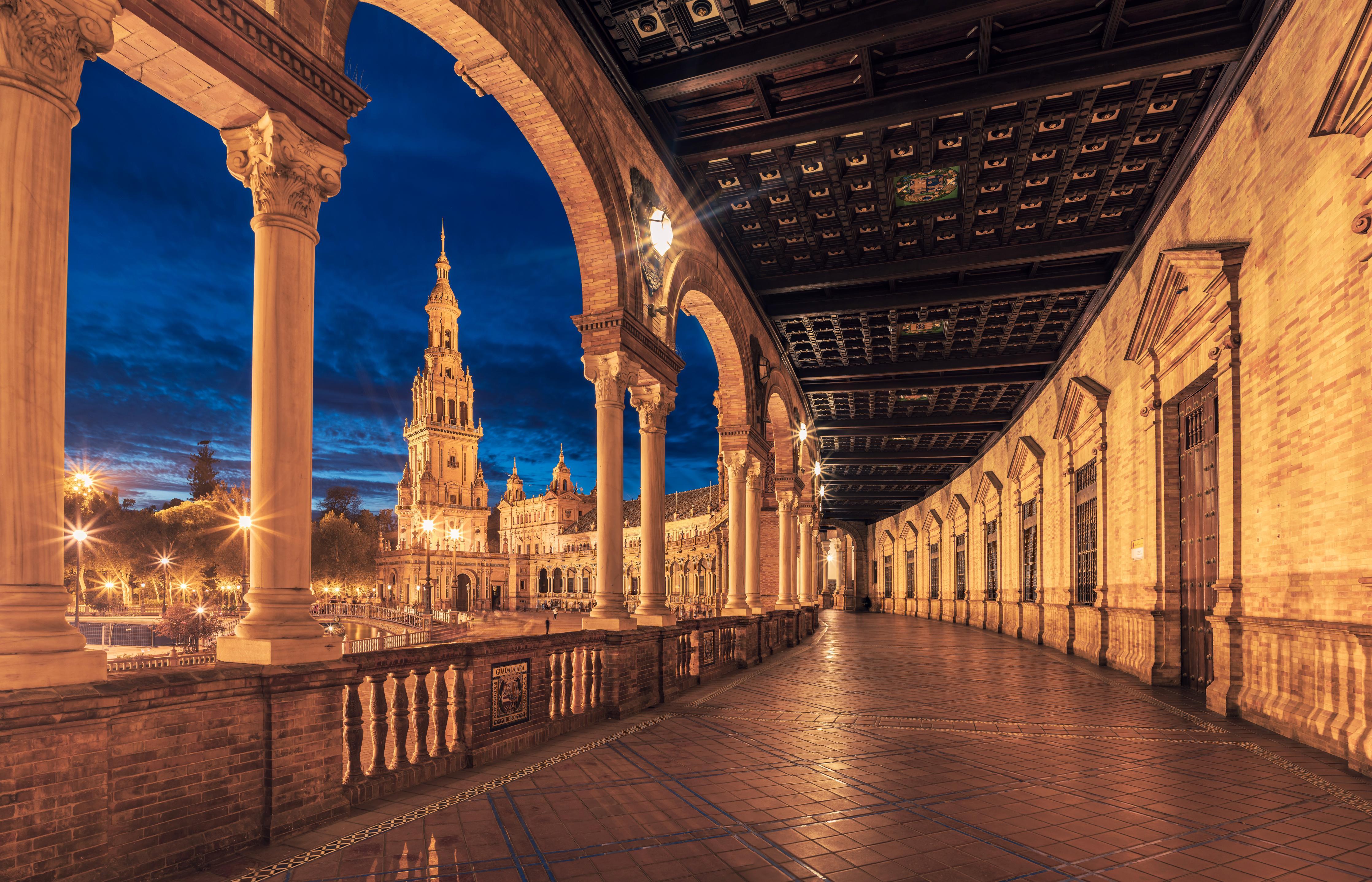 Spritzschutz- Plaza de Espana con Sevilla - Spanien