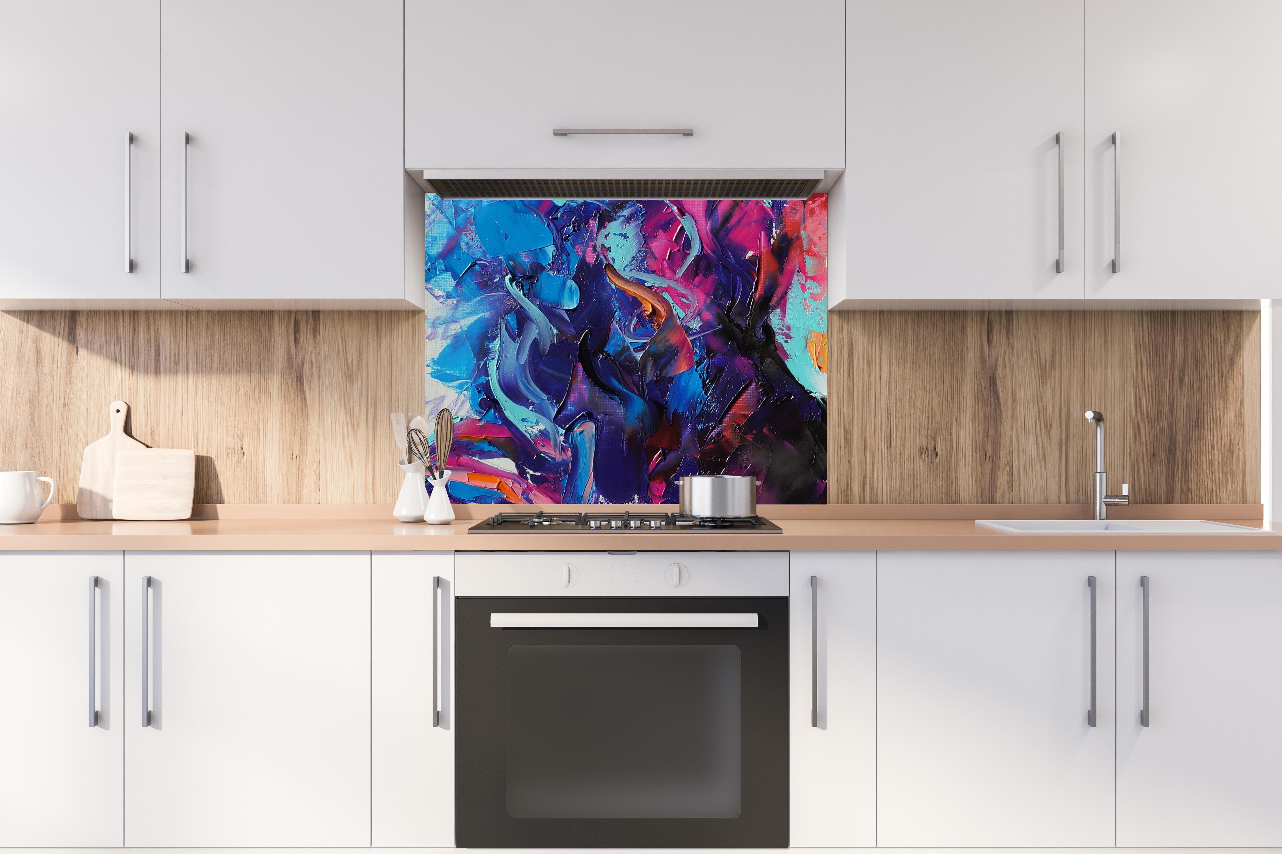 Spritzschutz - Buntes "Louise" - Ölgemälde hinter stilvollem Gasherd unter Dunstabzugshaube
