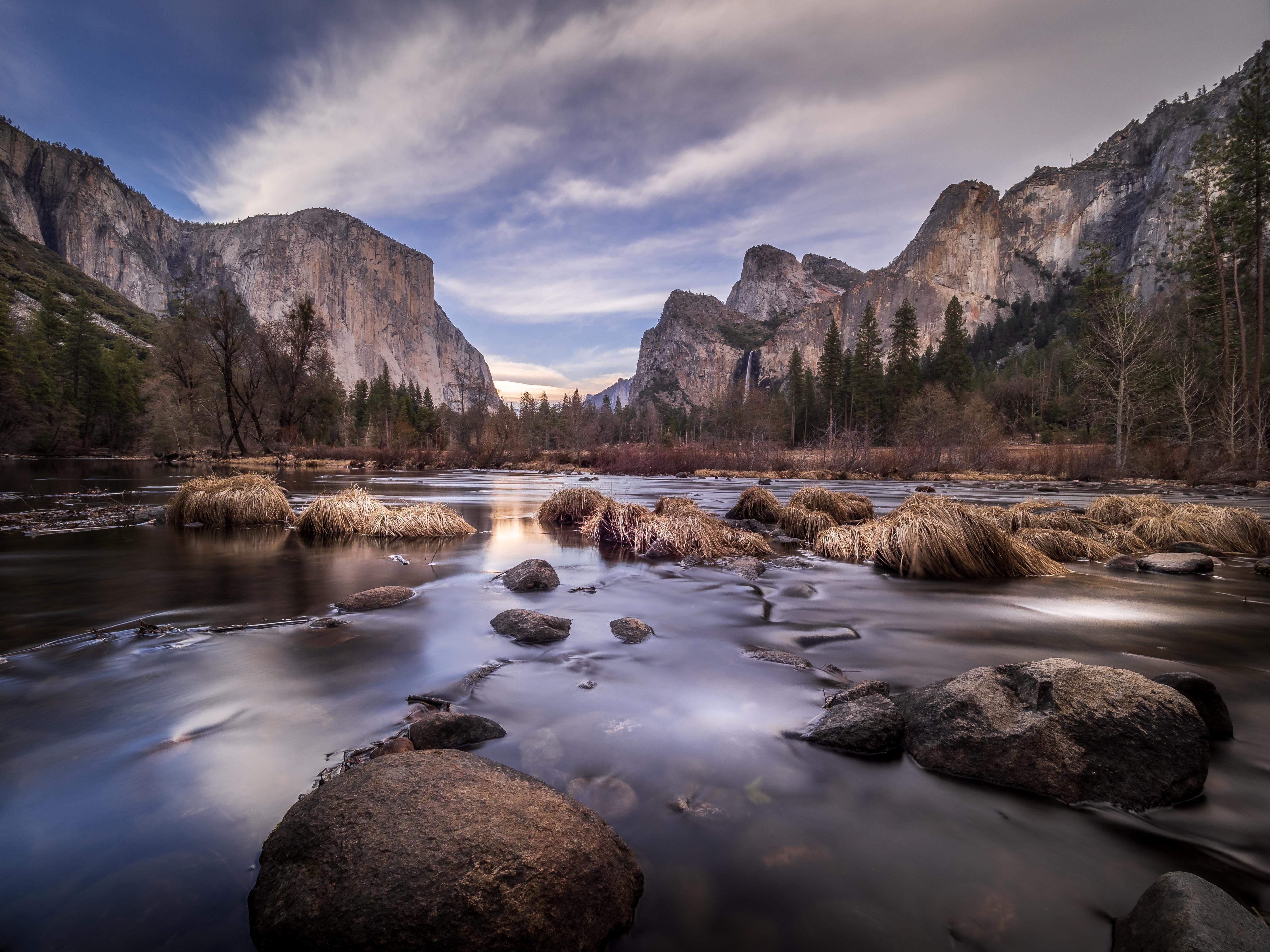 Spritzschutz-Landschaft des Yosemite Valley Kalifornien