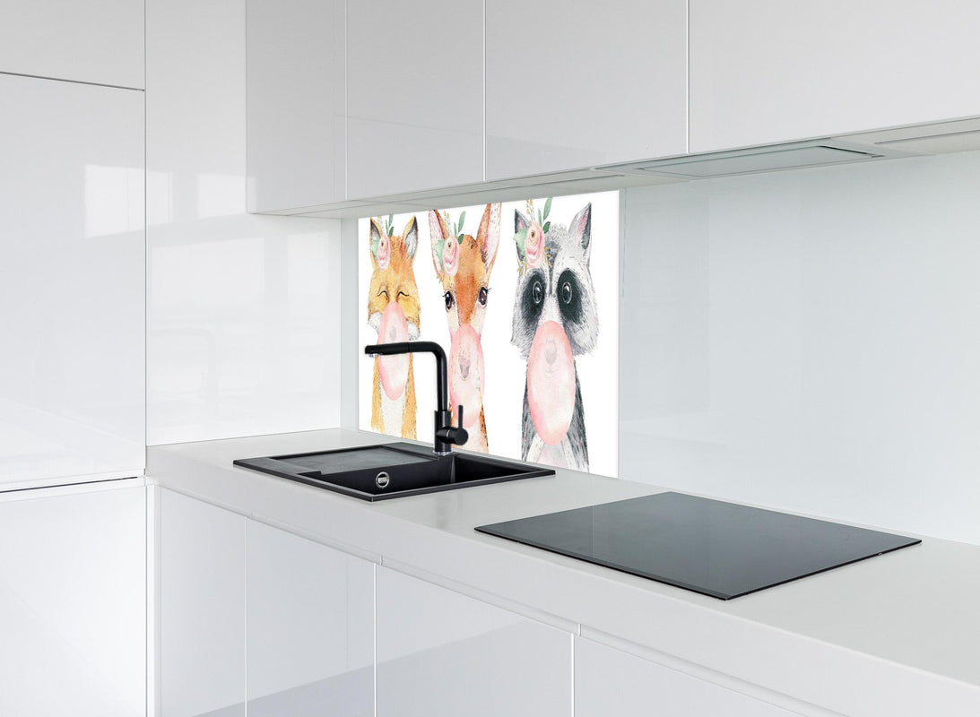Spritzschutz - Tier Cartoon isoliert hinter modernem schwarz-matten Spülbecken in weißer Hochglanz-Küche